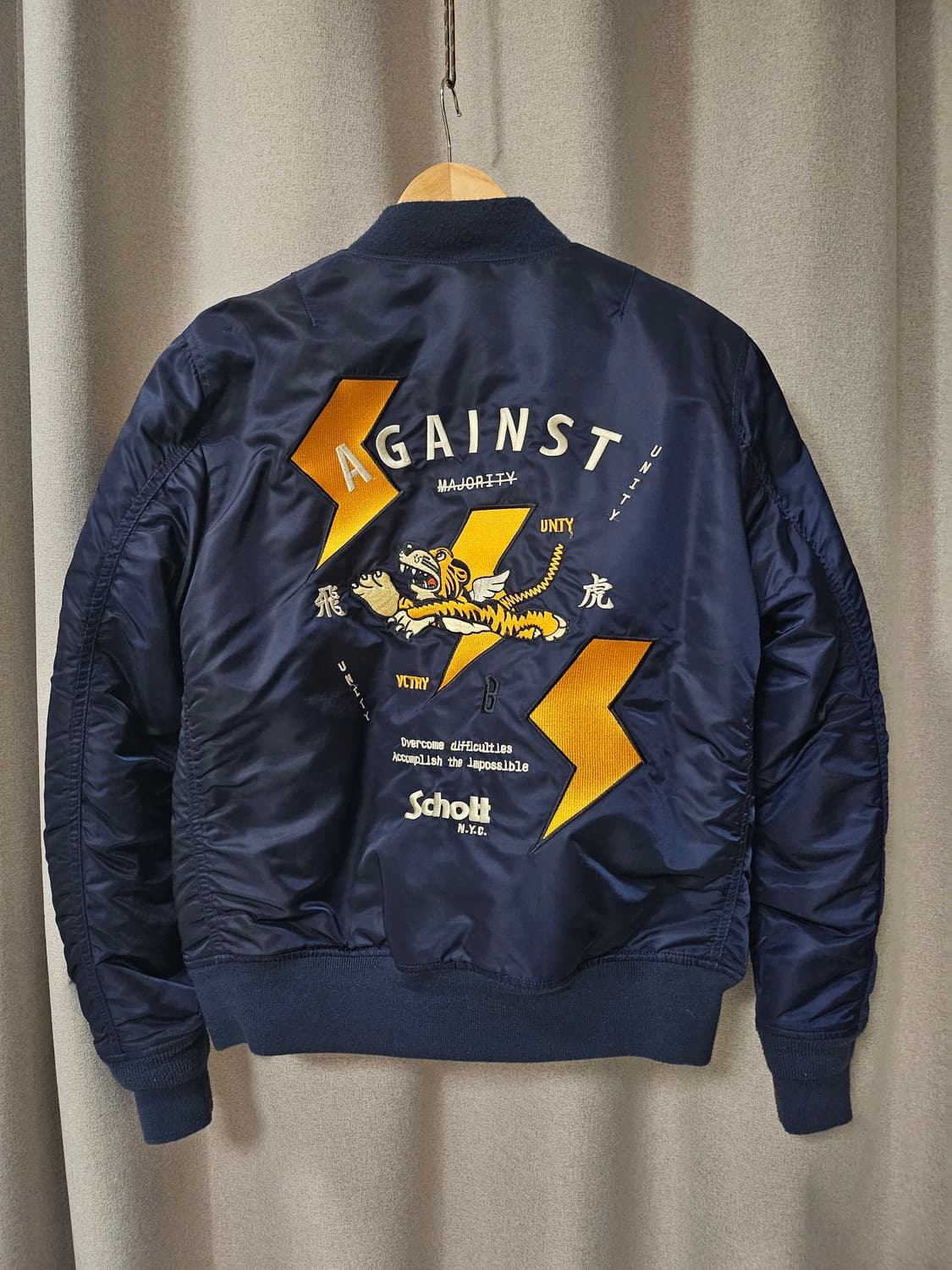 브라운브레스 x schott ma-1 상품이미지2