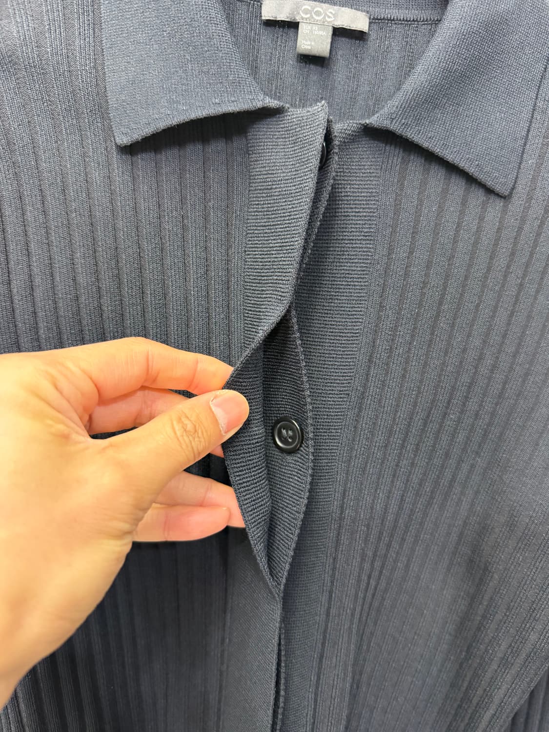 정품) COS 코스 블랙 골지 가디건 XS 상품이미지4