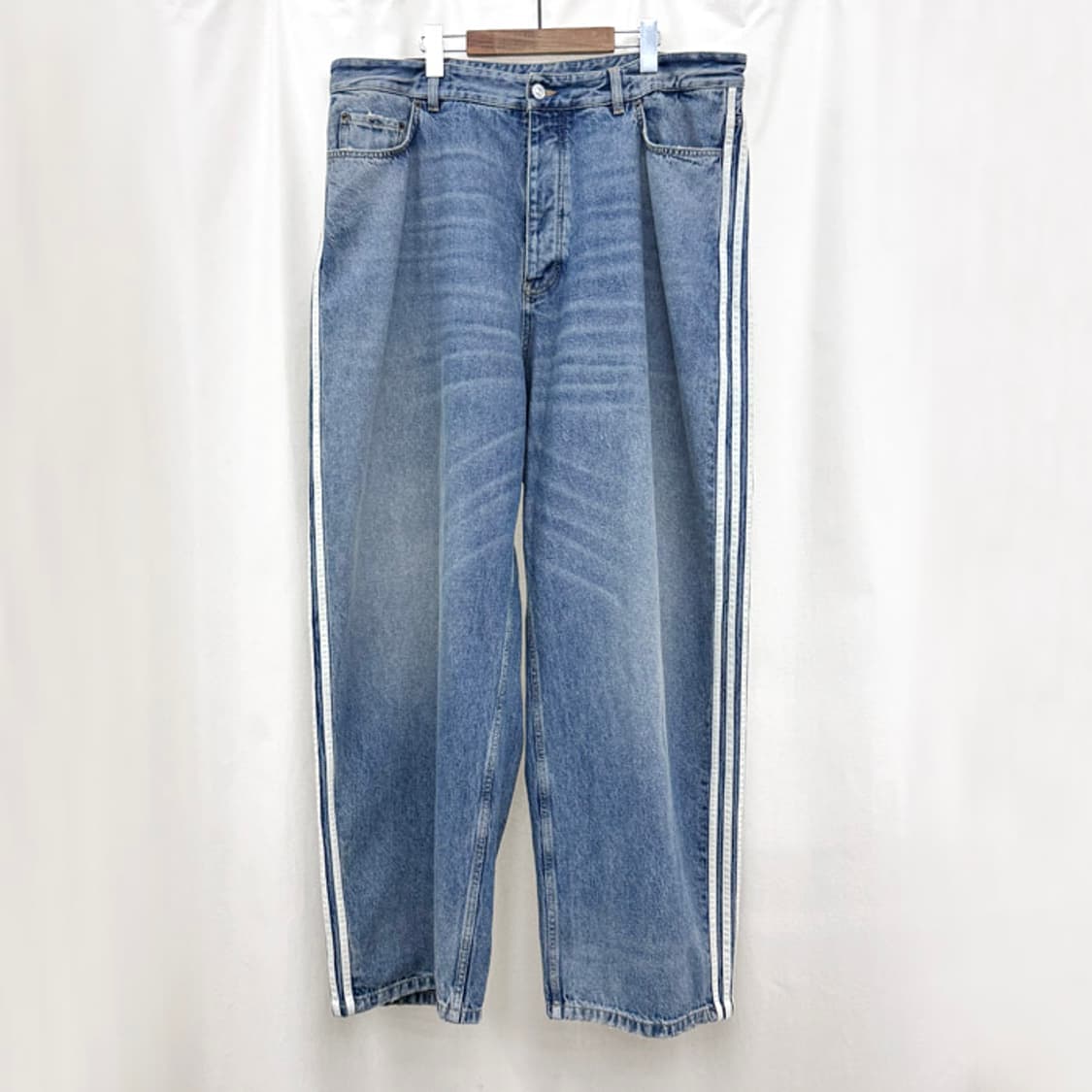 발렌시아가 아디다스 배기 데님 팬츠 연청 XL 상품이미지1