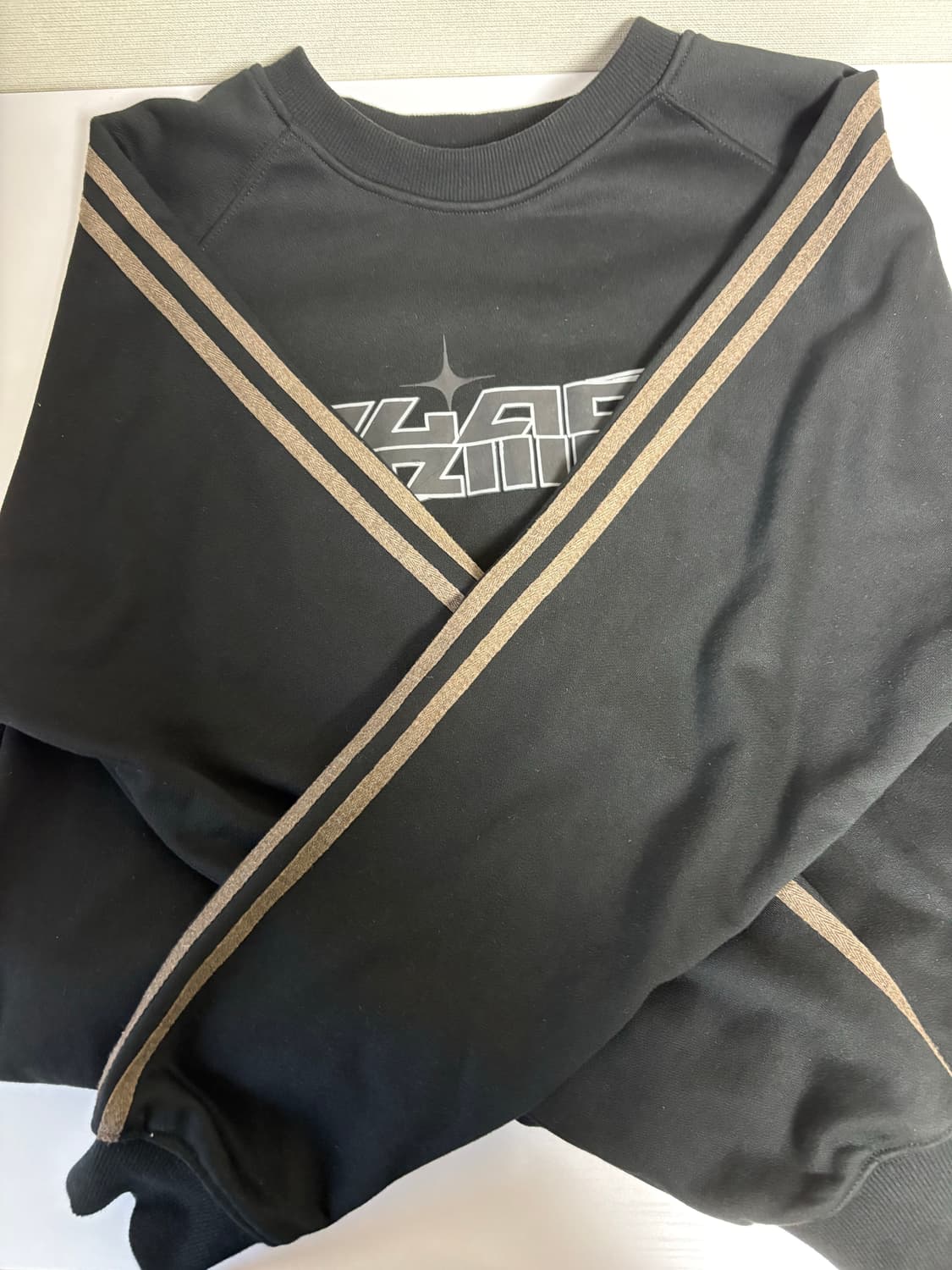 디미트리블랙 맨투맨M 상품이미지1