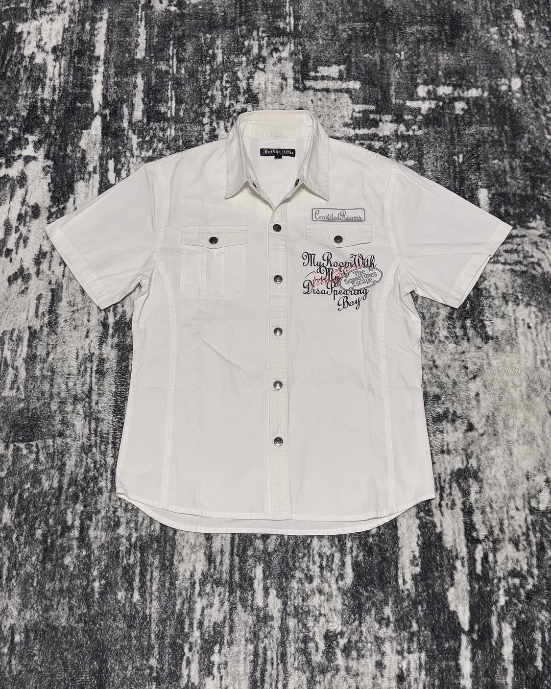 {In the Attic} Graphic Patch Shirts 상품이미지2