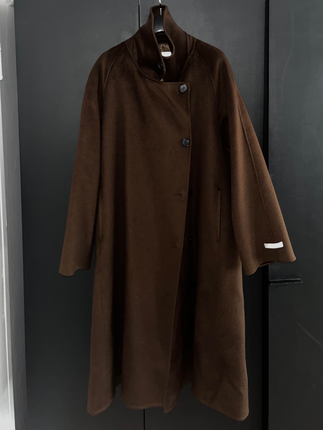 [LILISU HAZEL COAT] 리리수 헤이즐 코트 상품이미지1