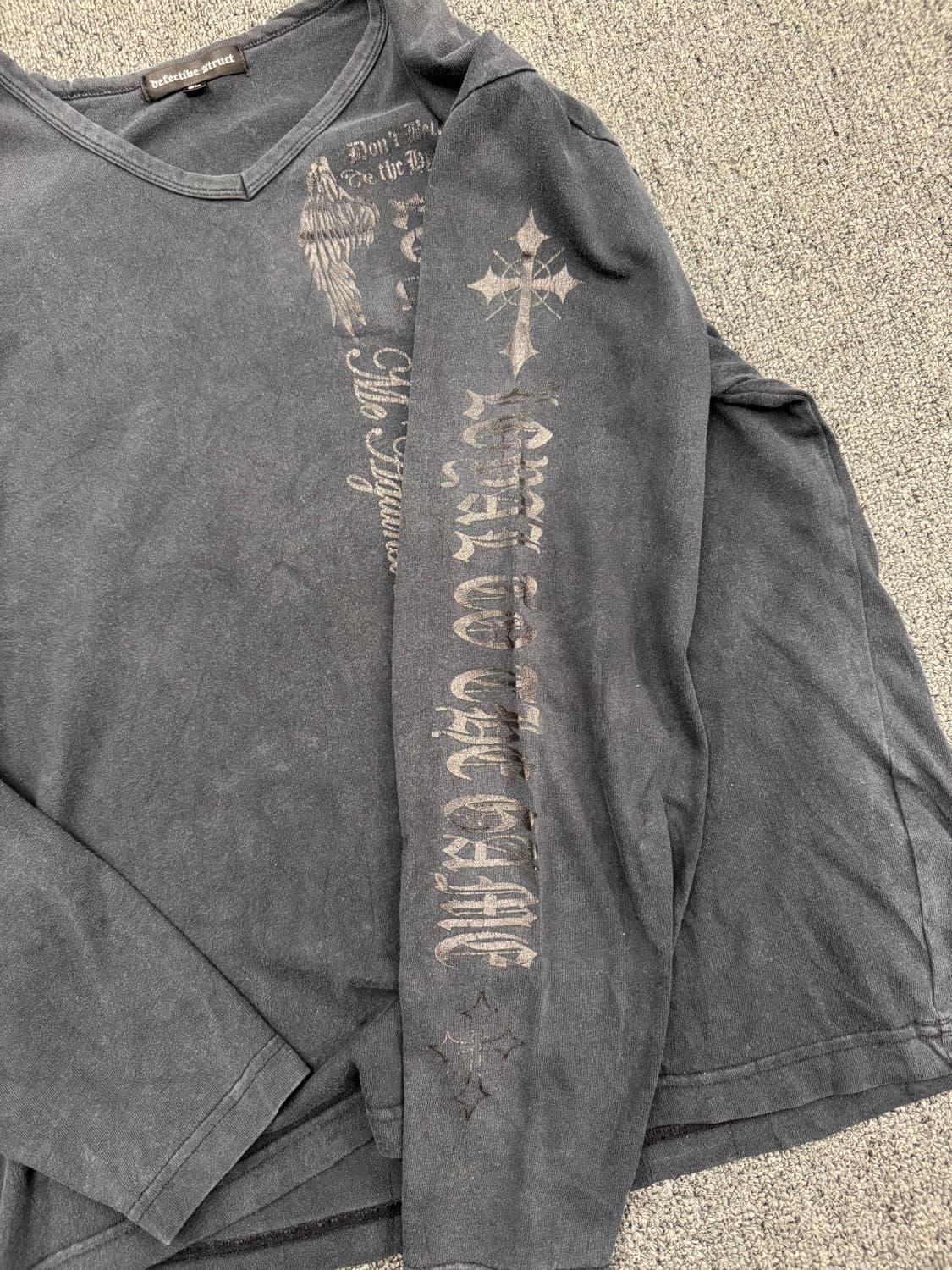 3L)Defective Struct 빈티지 Y2K 스컬 프린팅 브이넥 상품이미지3