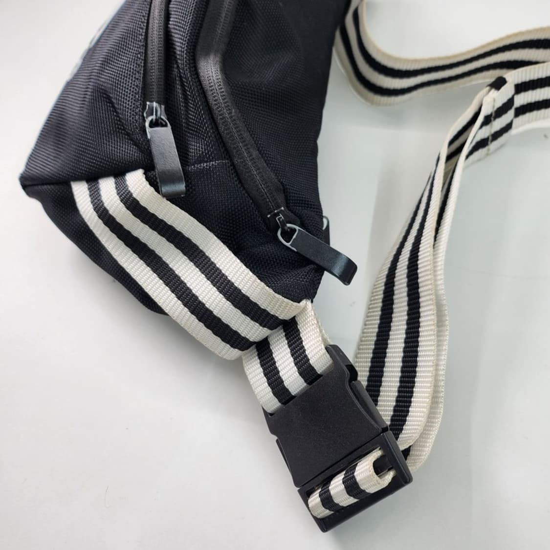 ADIDAS 클래식 BOS 웨이스트백 상품이미지2