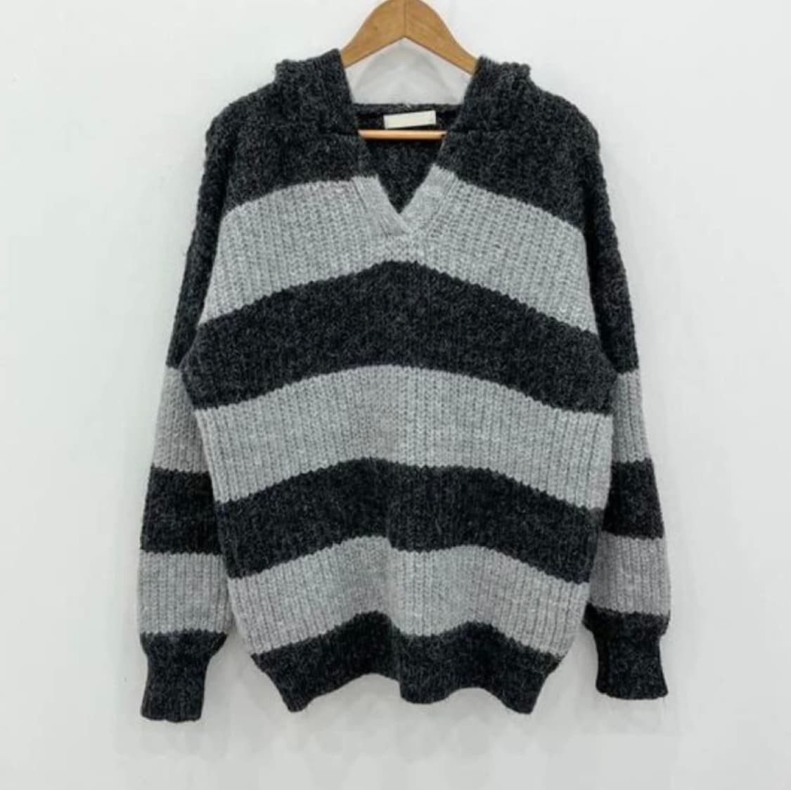 솔꾸 스트라이프 후드 니트 상품이미지4