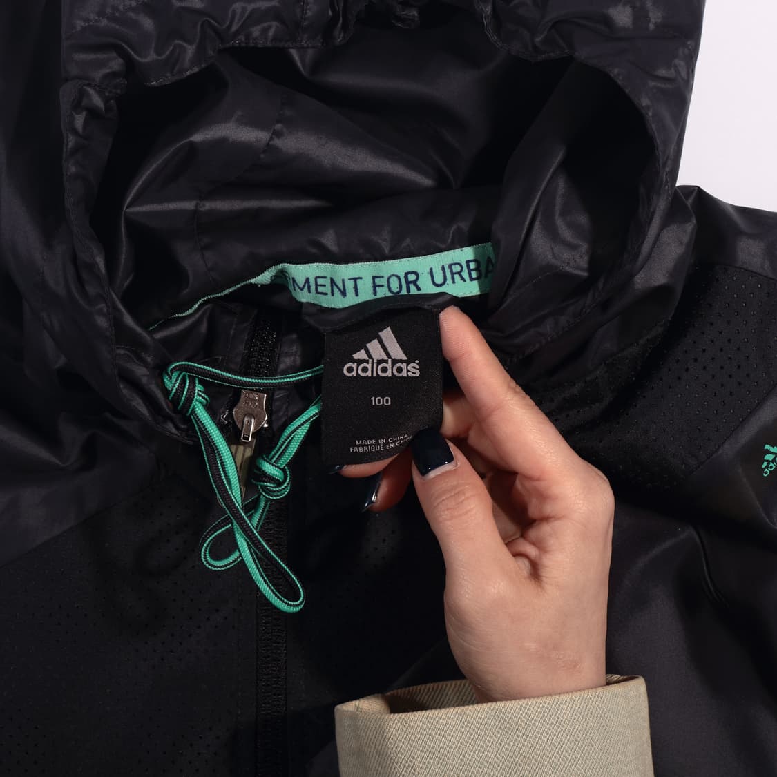 아디다스 바람막이 B237 상품이미지2