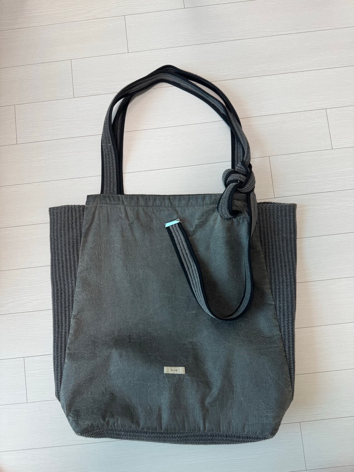 xlim 토트백 상품이미지1