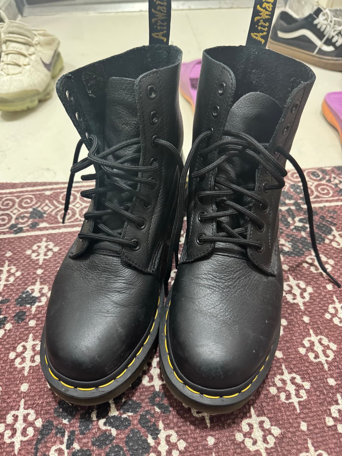 닥터마틴 1460 8홀 280 상품이미지1