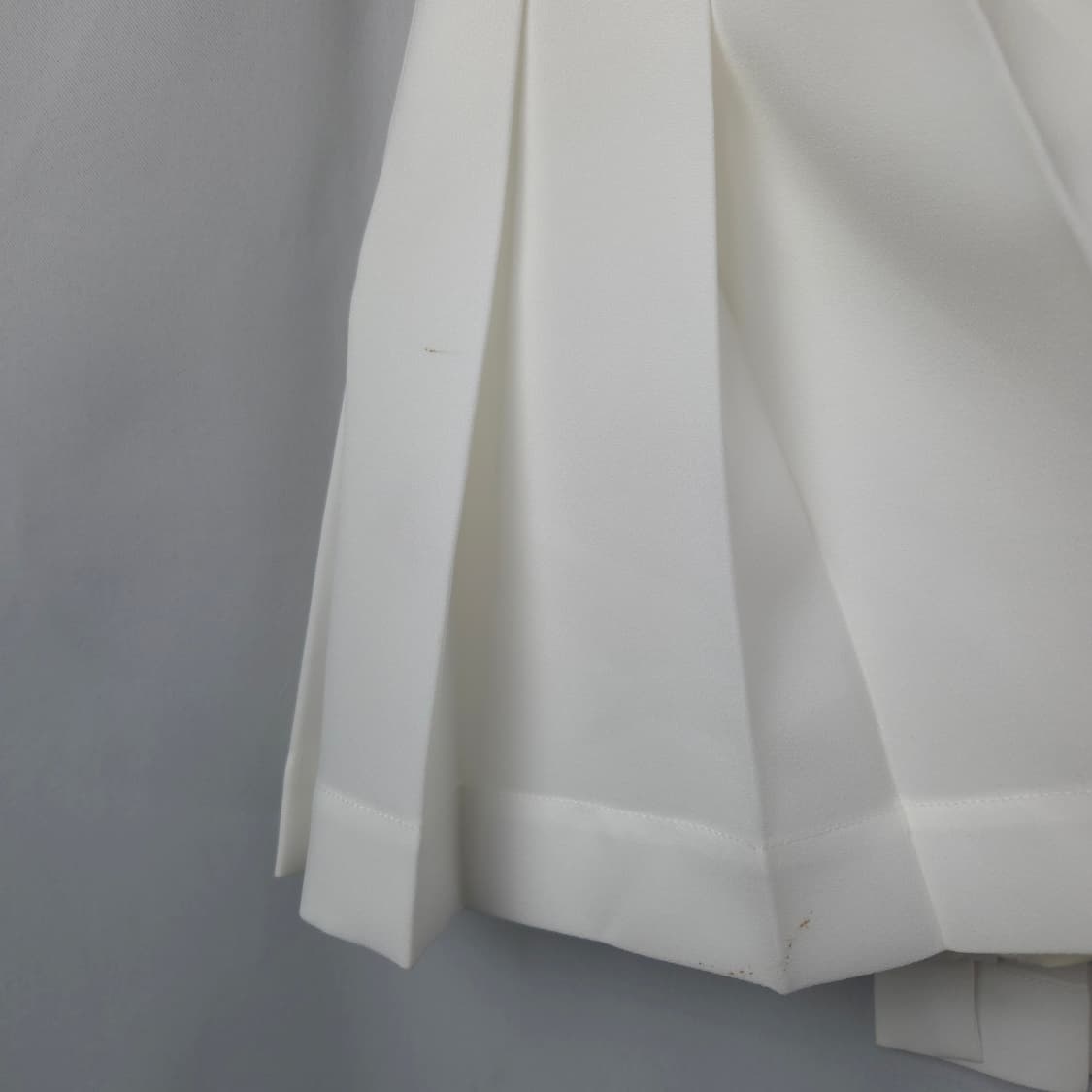 여 26 플리츠 언밸런스 스커트 새상품급  상품이미지3