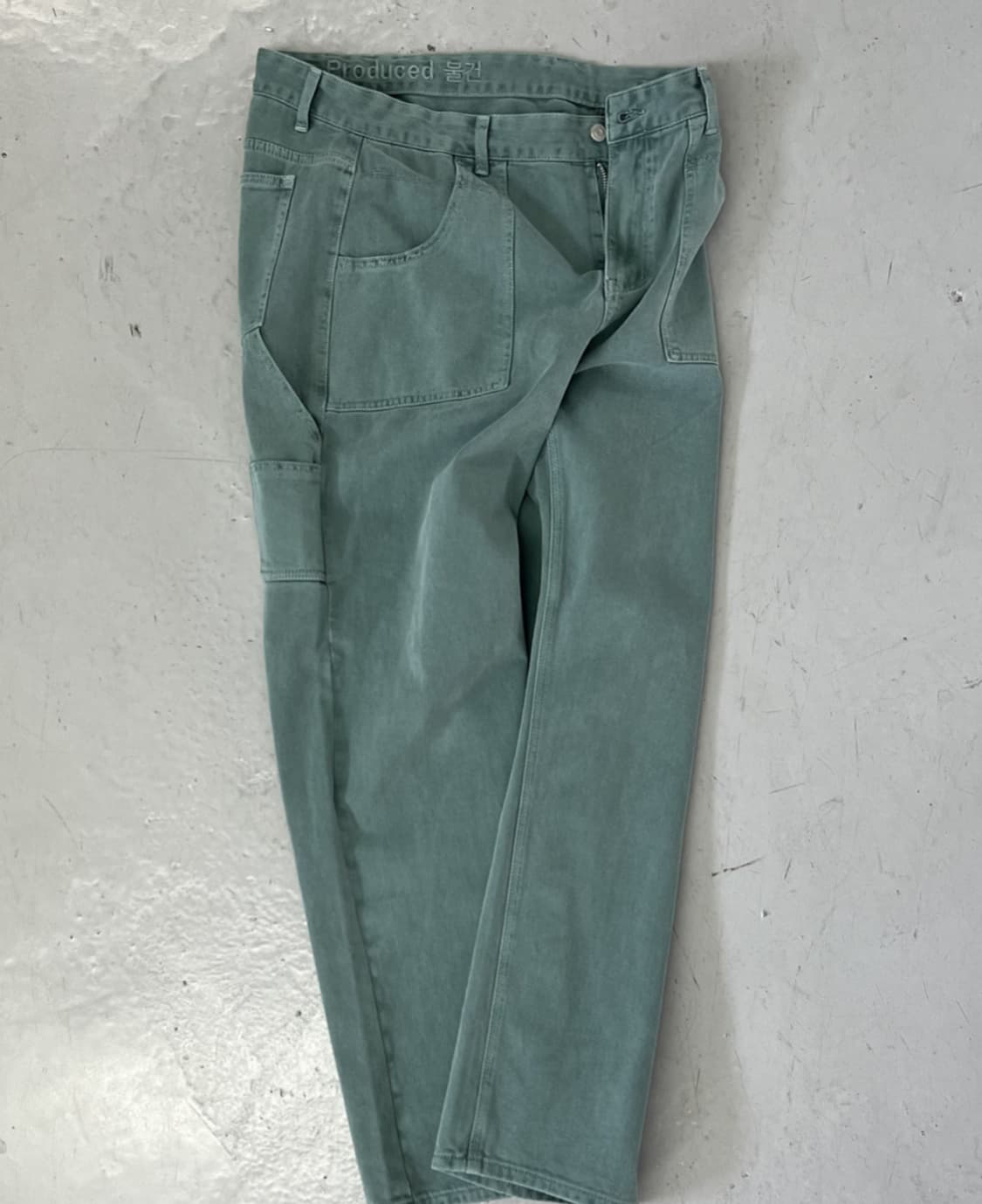 플라스틱 프로덕트 팬츠 상품이미지1