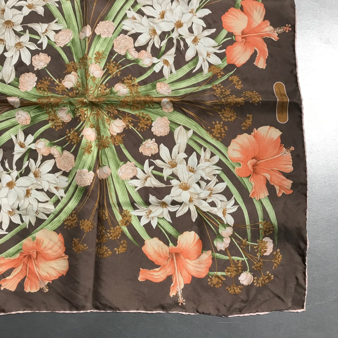 페레가모 실크 스카프 상품이미지4