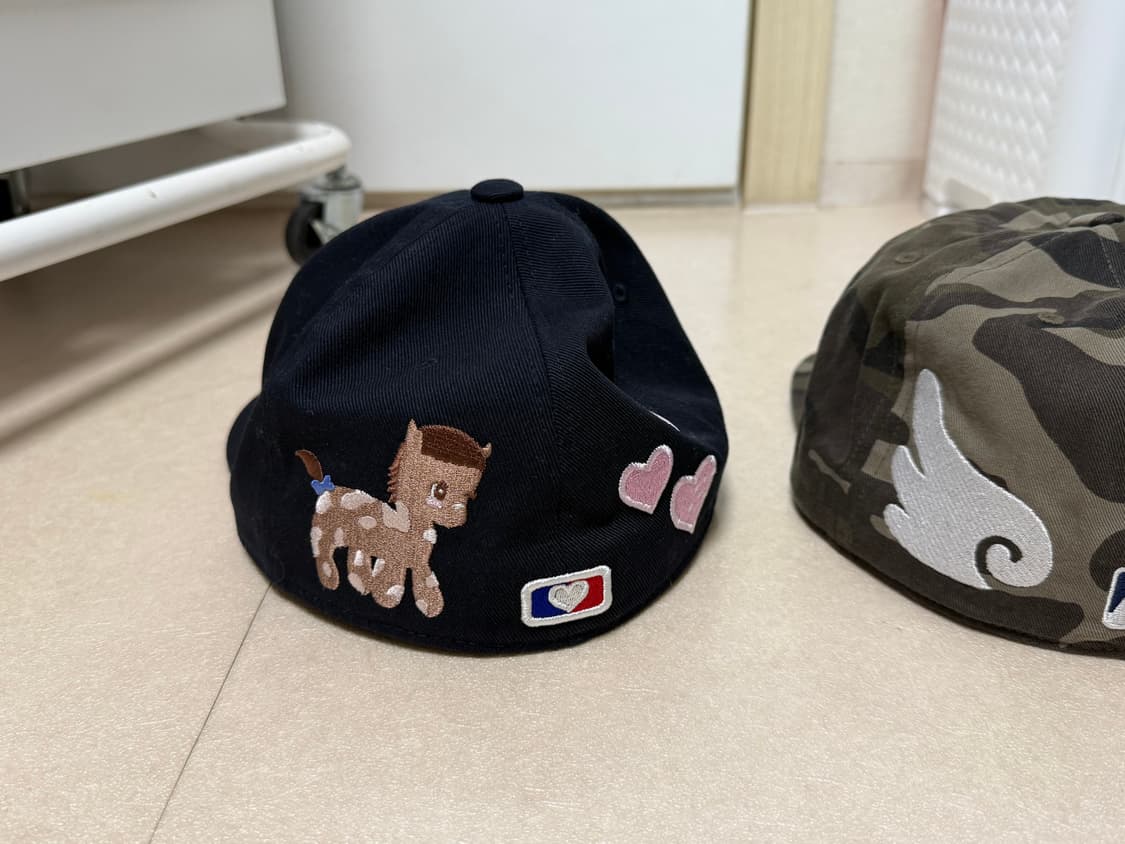 더뮤지엄비지터, 에이이에이이 캡모자 상품이미지3