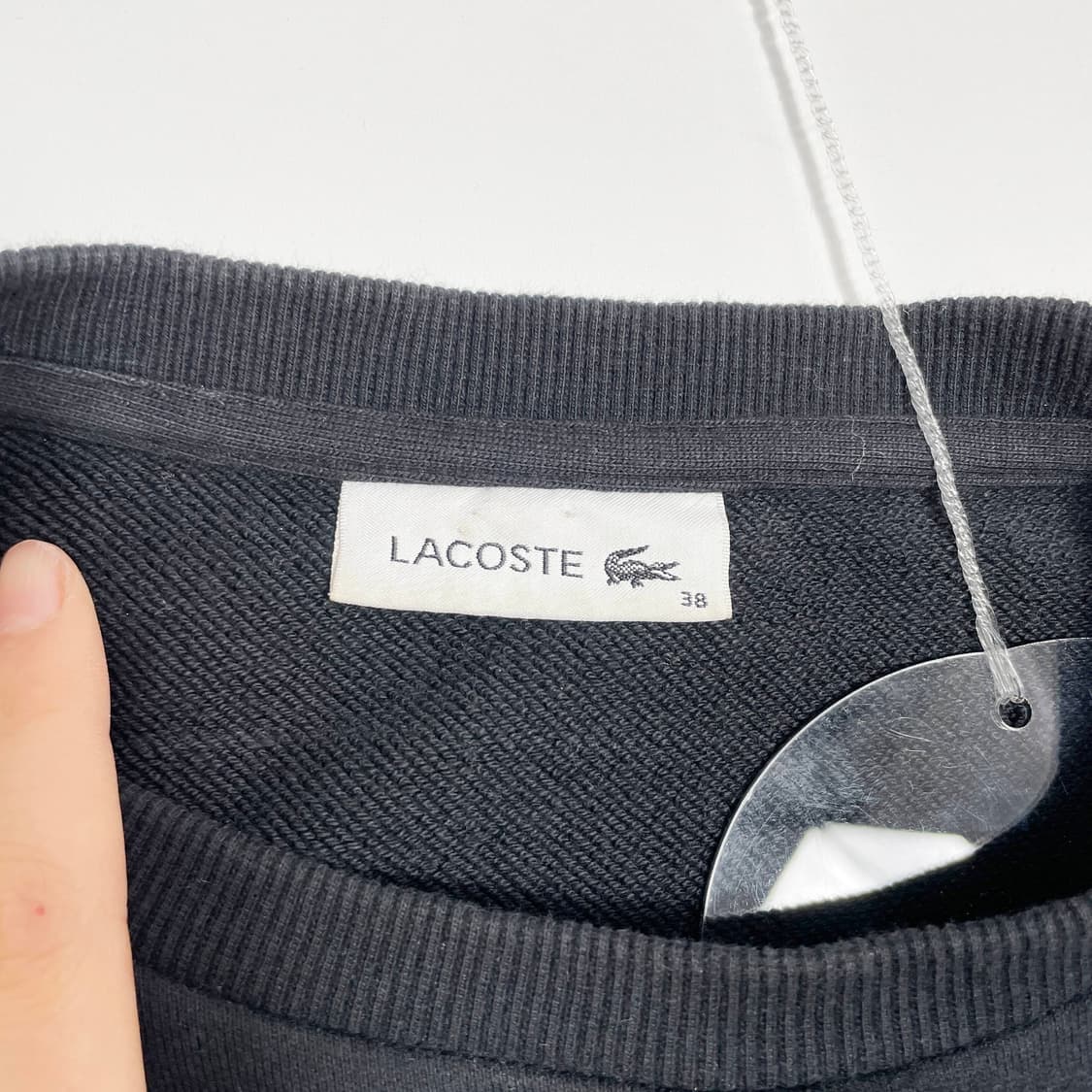 D2 라코스테(Lacoste)의 여성 로고 패치 맨투맨 M사이즈 상품이미지5