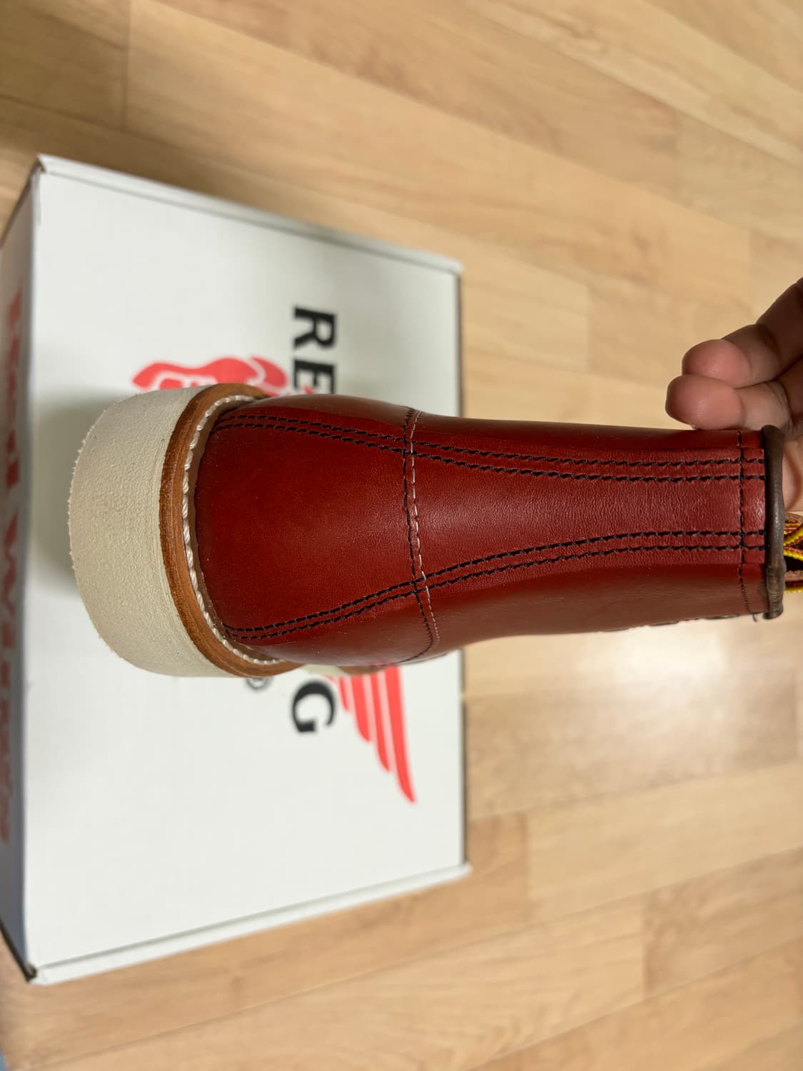 레드윙 목토8875 6E(240) 세컨드팩토리 팝니다 상품이미지5