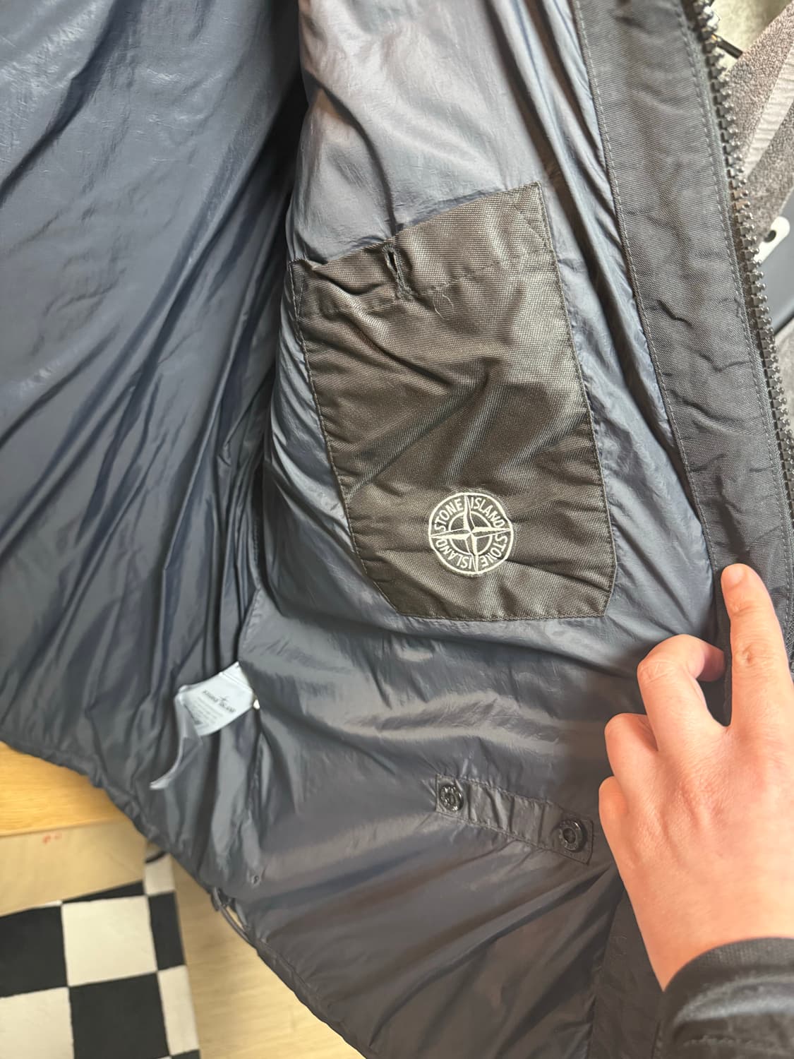 스톤아일랜드 크링클랩스 패딩 상품이미지4