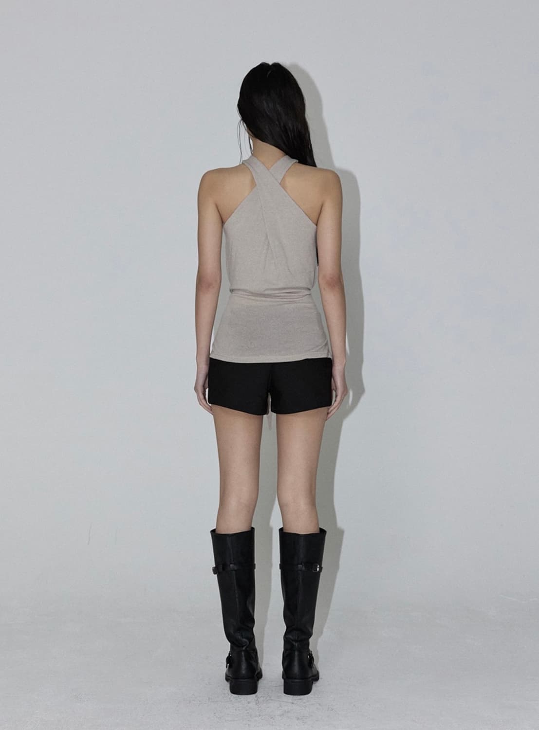 이네기 제니 홀터 탑 샌드베이즈 새상품 상품이미지2