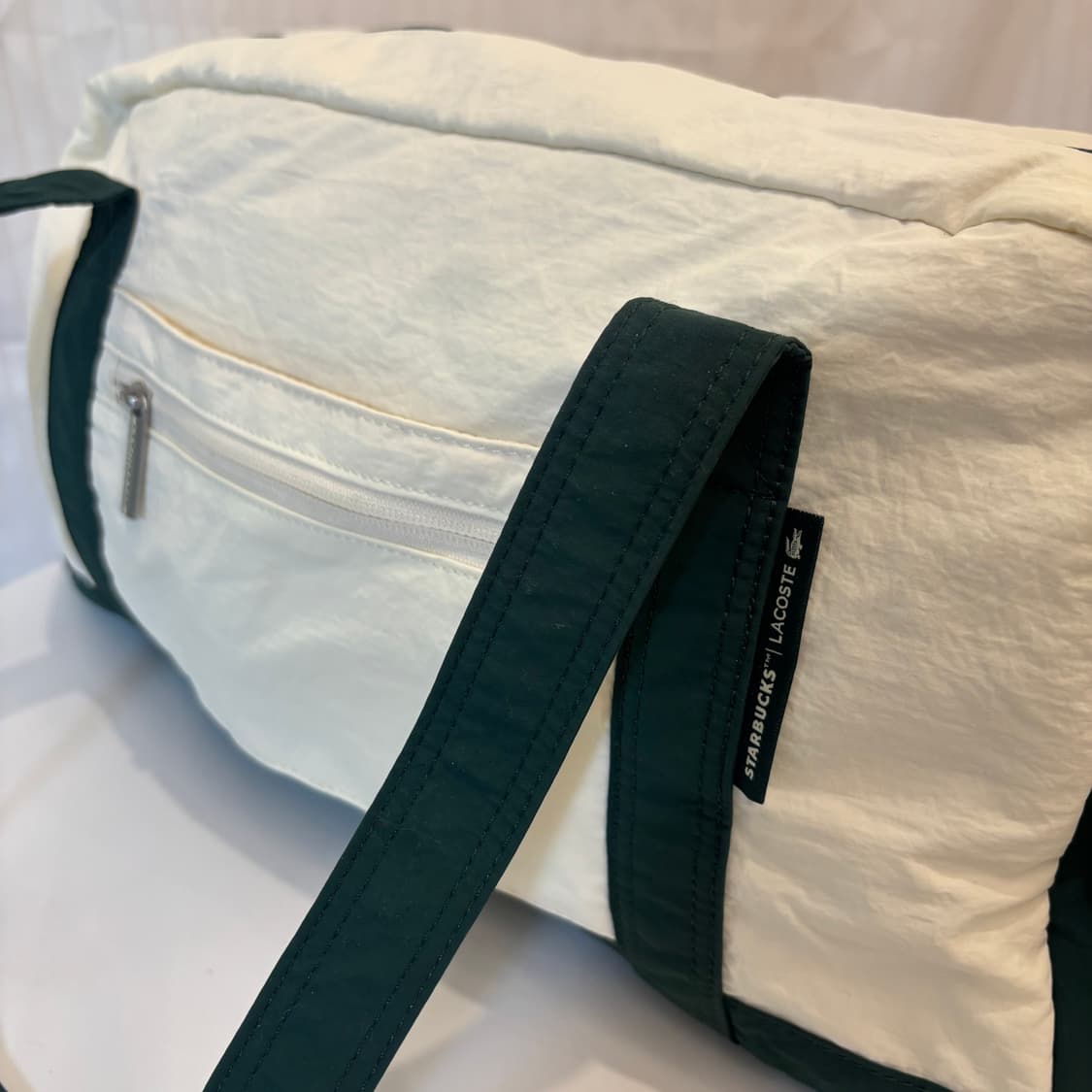 정품 라코스테X스타벅스 멀티플백     상품이미지5