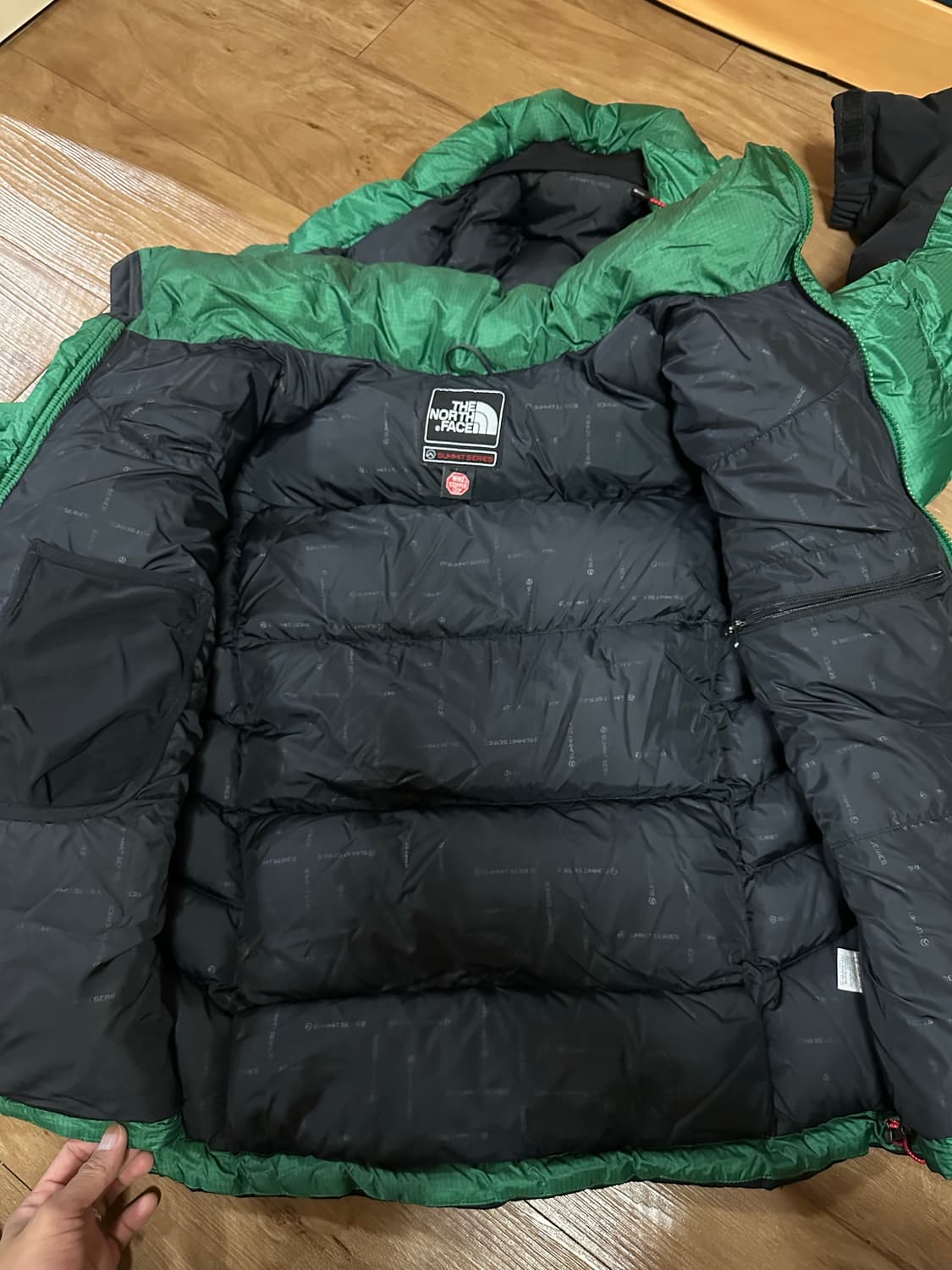 노스페이스 써밋 윈드스토퍼 구스다운 95 판매 상품이미지4