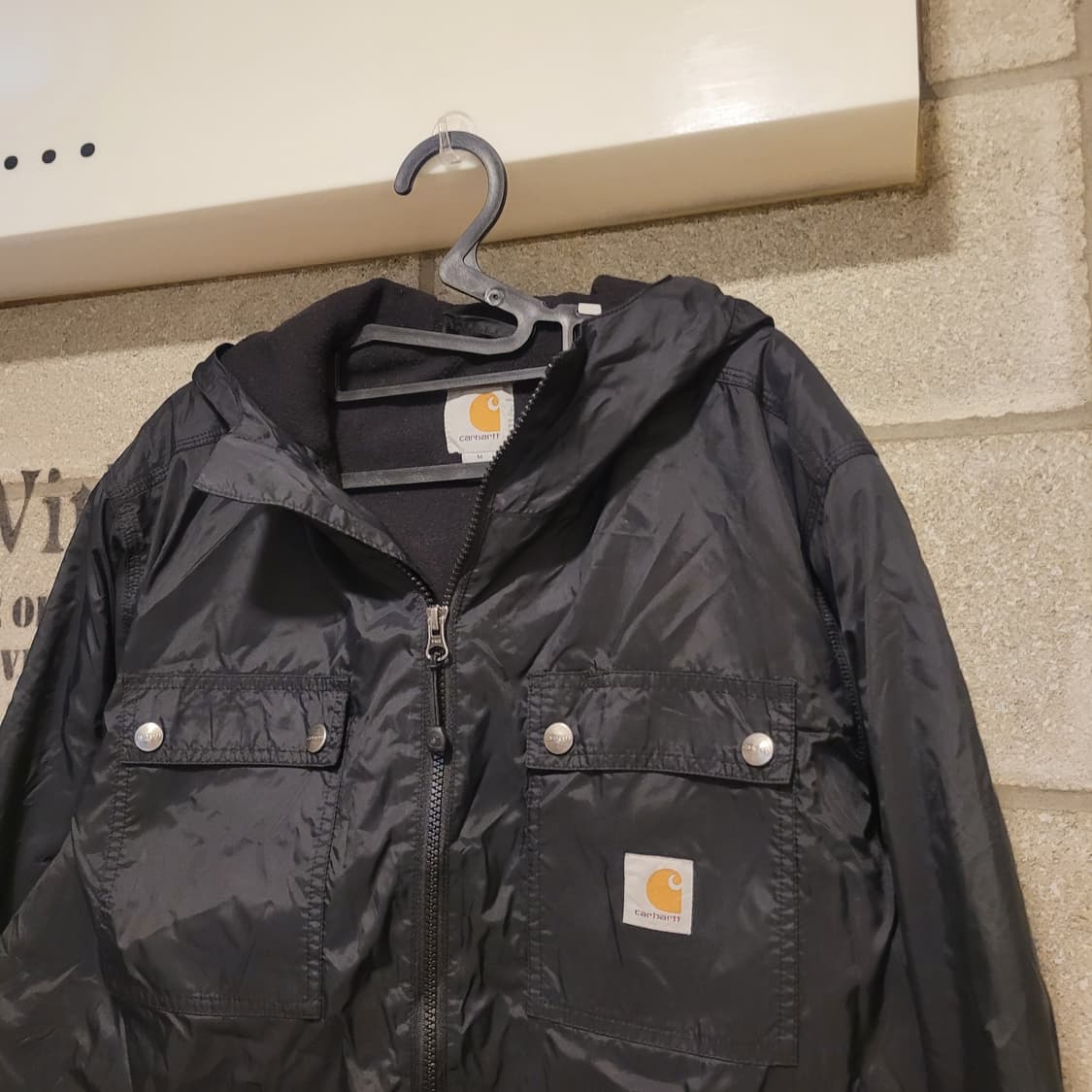 칼하트 락포드 후드 바람막이 M 상품이미지3