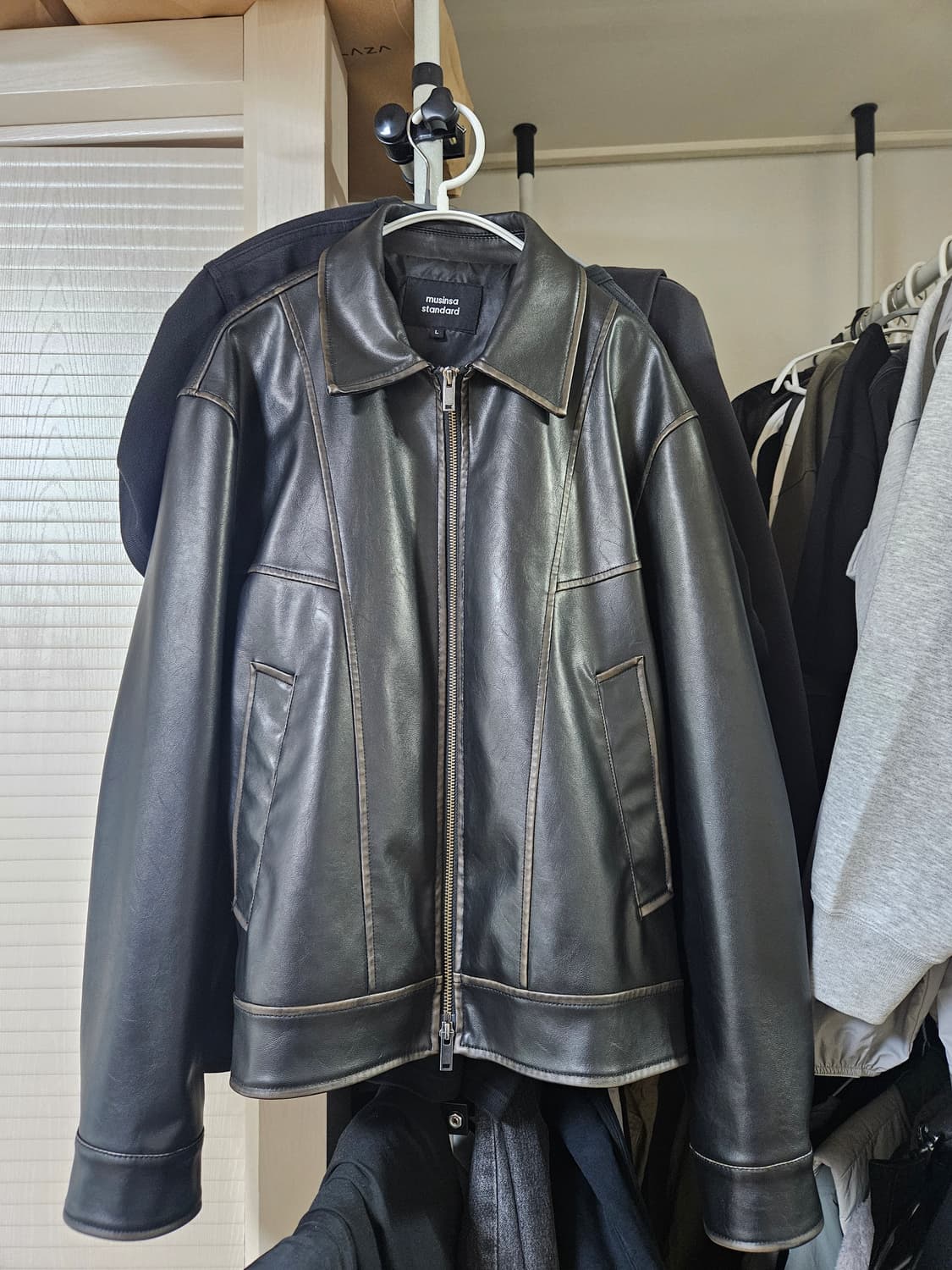 [L] 무탠다드 페이디드 신세틱 레더 싱글 재킷  가죽자켓 상품이미지3