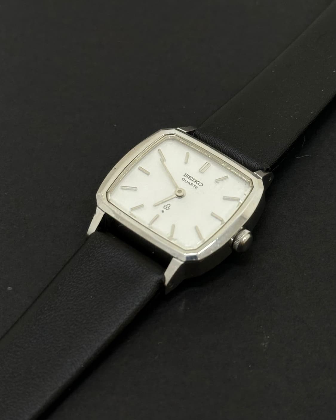 세이코 실버 케이스 쿼츠 시계 상품이미지4