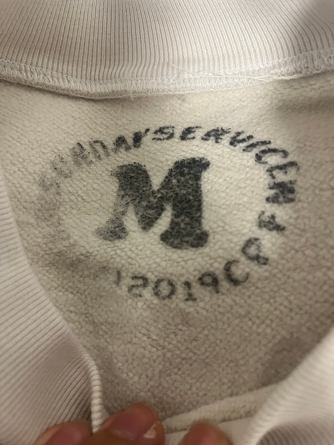 칸예 웨스트 JIK Holy spirit 크루넥 상품이미지2