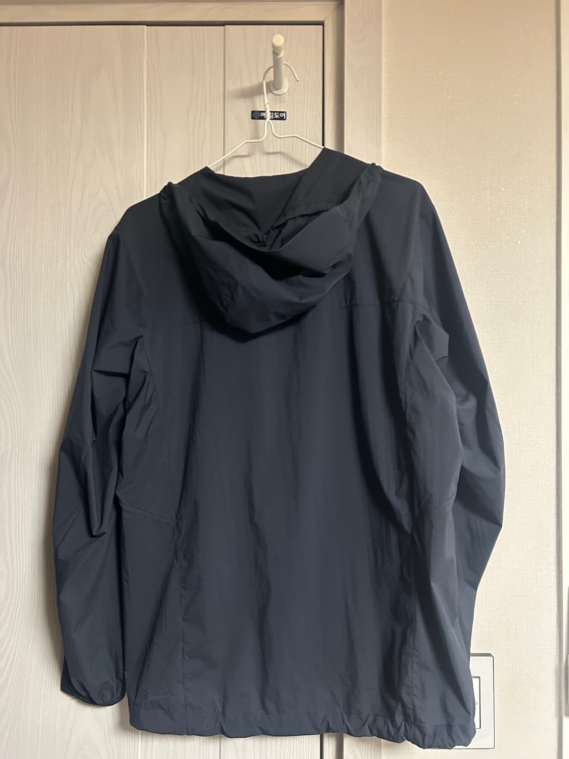 아크테릭스 스쿼미시 후디 블랙사파이어 S 25FW 상품이미지2