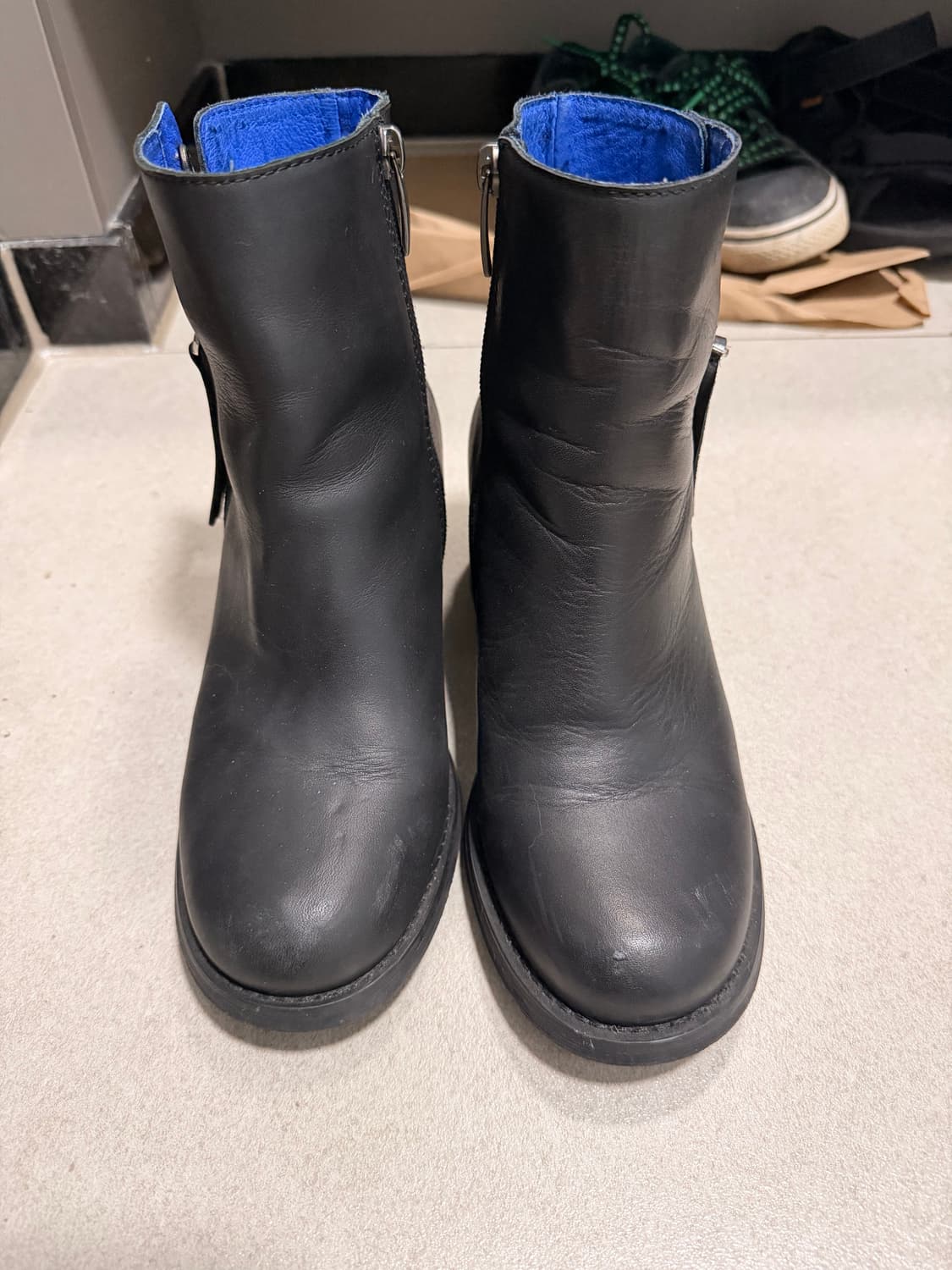 슈콤마보니 235 부츠 앵클 지퍼 상품이미지1