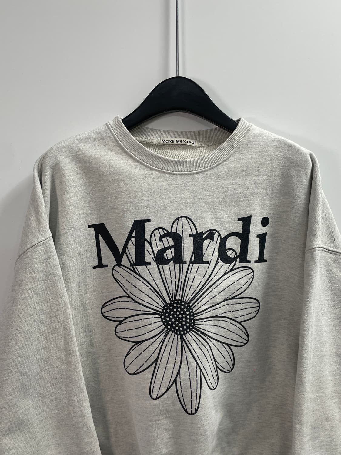 마르디 메르크디 플라워 맨투맨 (on.687)   상품이미지2