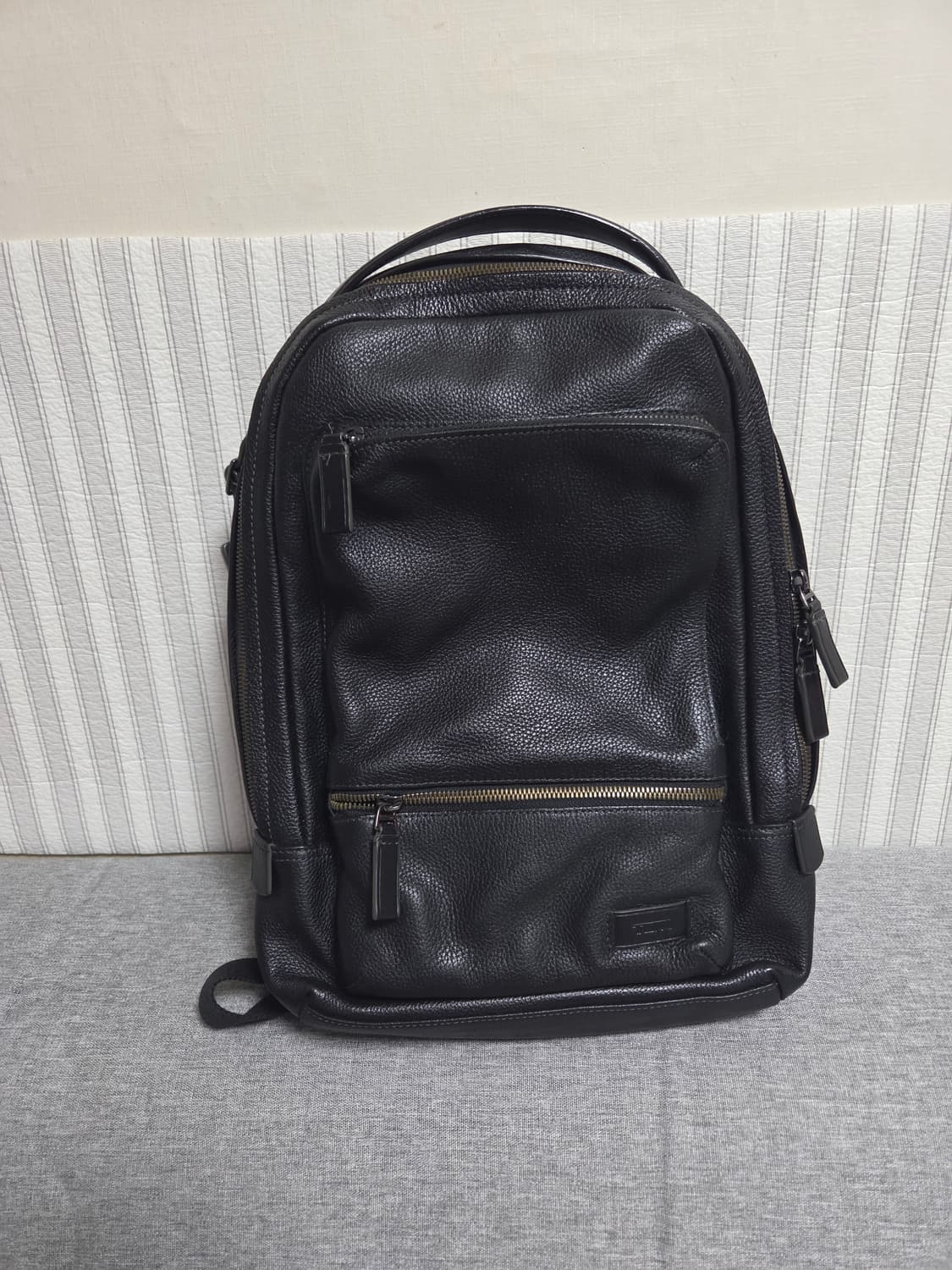 투미 TUMI 해리슨 원저 백팩 63009DP 남녀공용 가죽백팩 상품이미지1