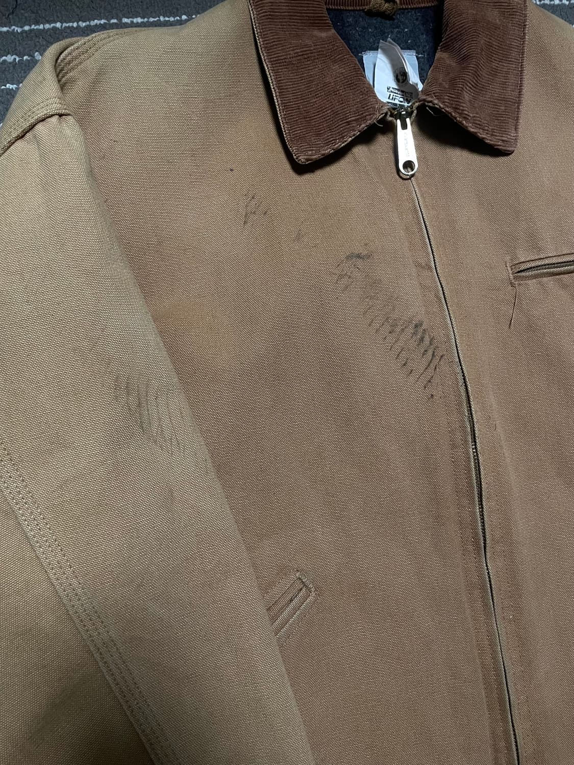 칼하트 디트로이트 j01 브라운 상품이미지2