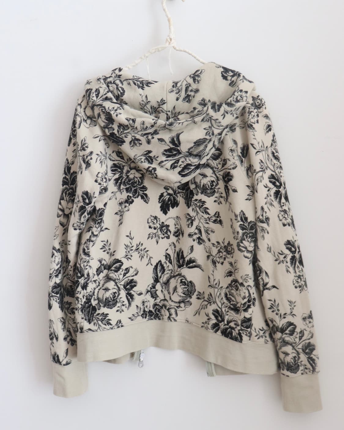 [Cabbages & Roses] Rose Toile Hoodie 상품이미지6