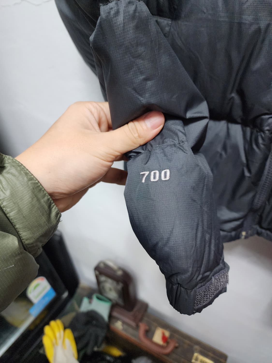 노스페이스 700 무광 그레이 눕시패딩  상품이미지3