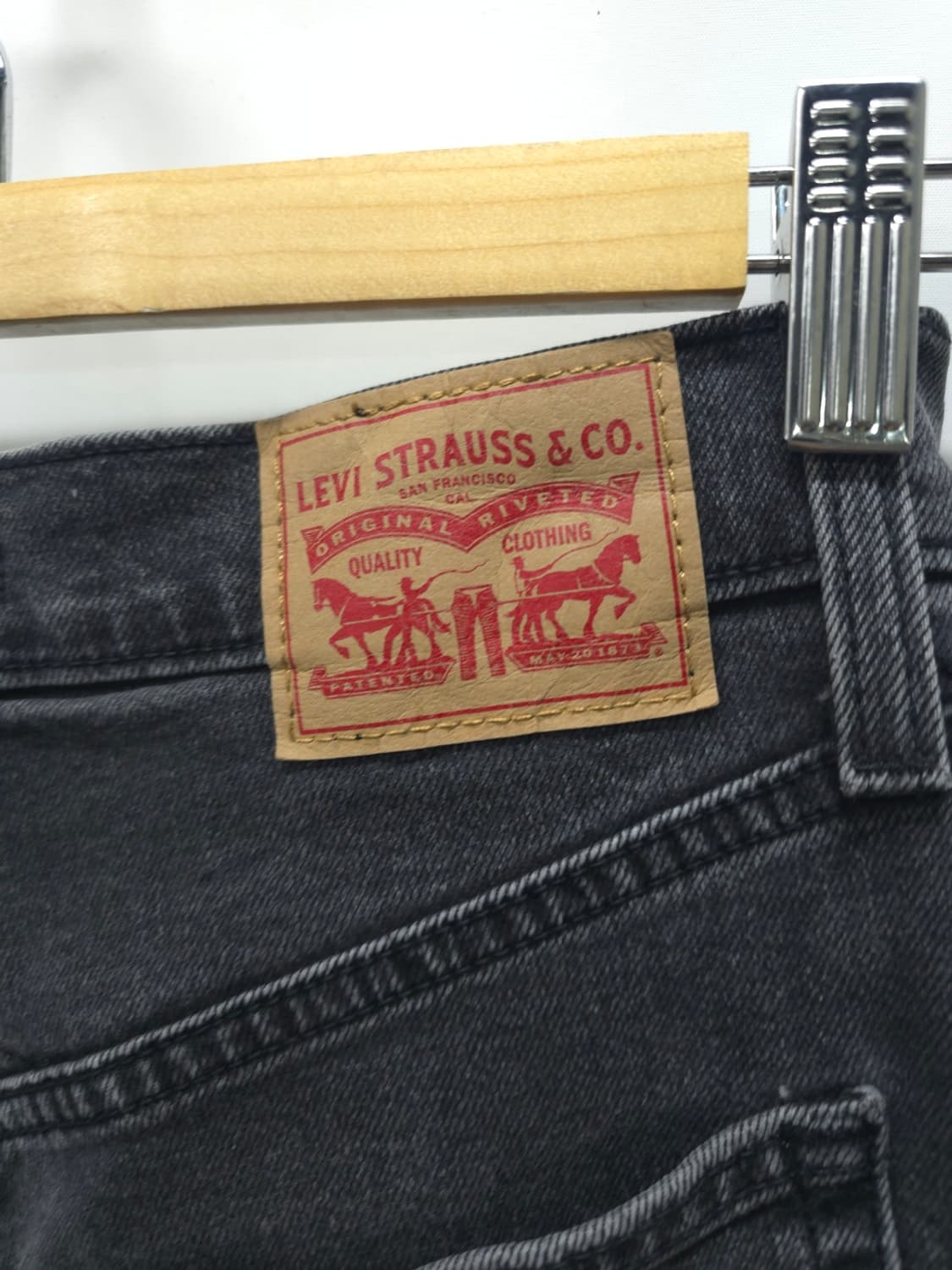 리바이스 립케이지 스트레이트 블랙진 ( 27 ) 상품이미지7