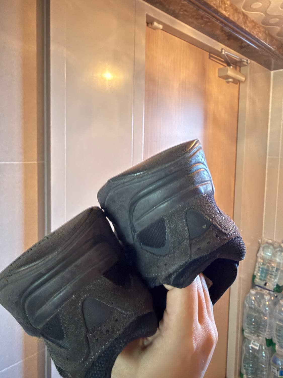 이지부스트 700 V2 반타 270 상품이미지6