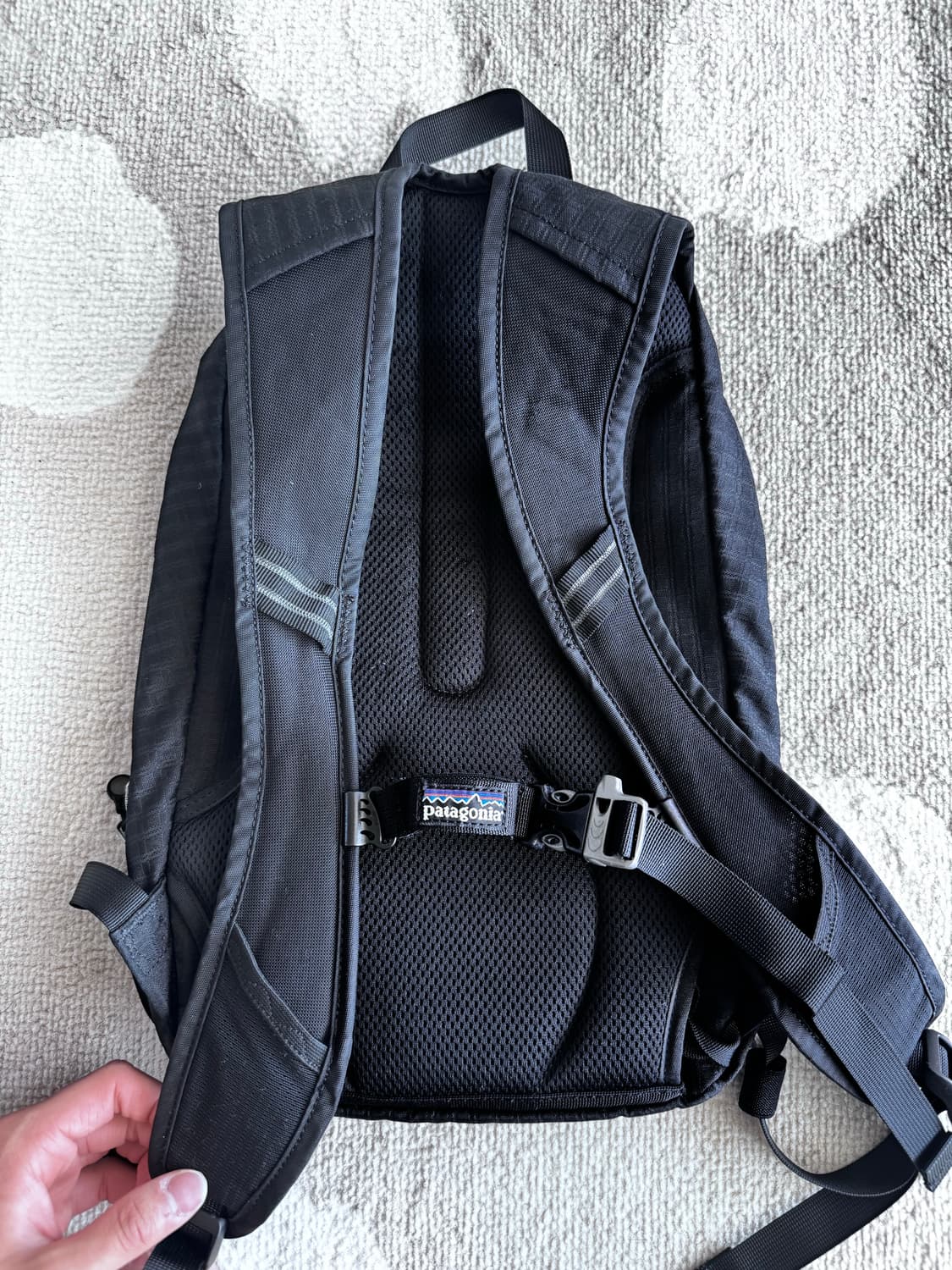 파타고니아 라이트와이어 백팩 블랙 상품이미지7