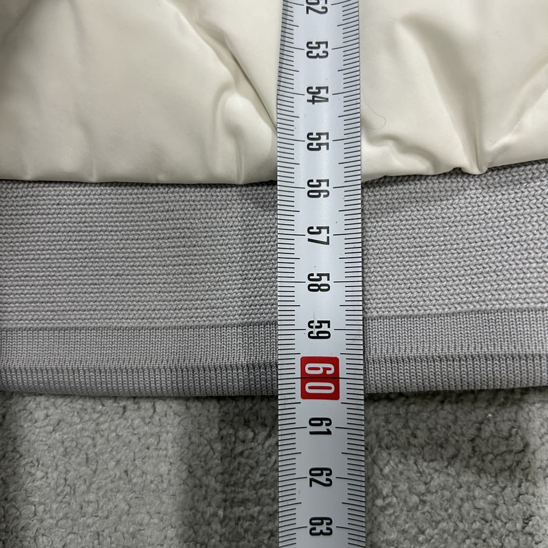 디스커버리 여성 숏패딩 아이보리 봄버 자켓 m 상품이미지5