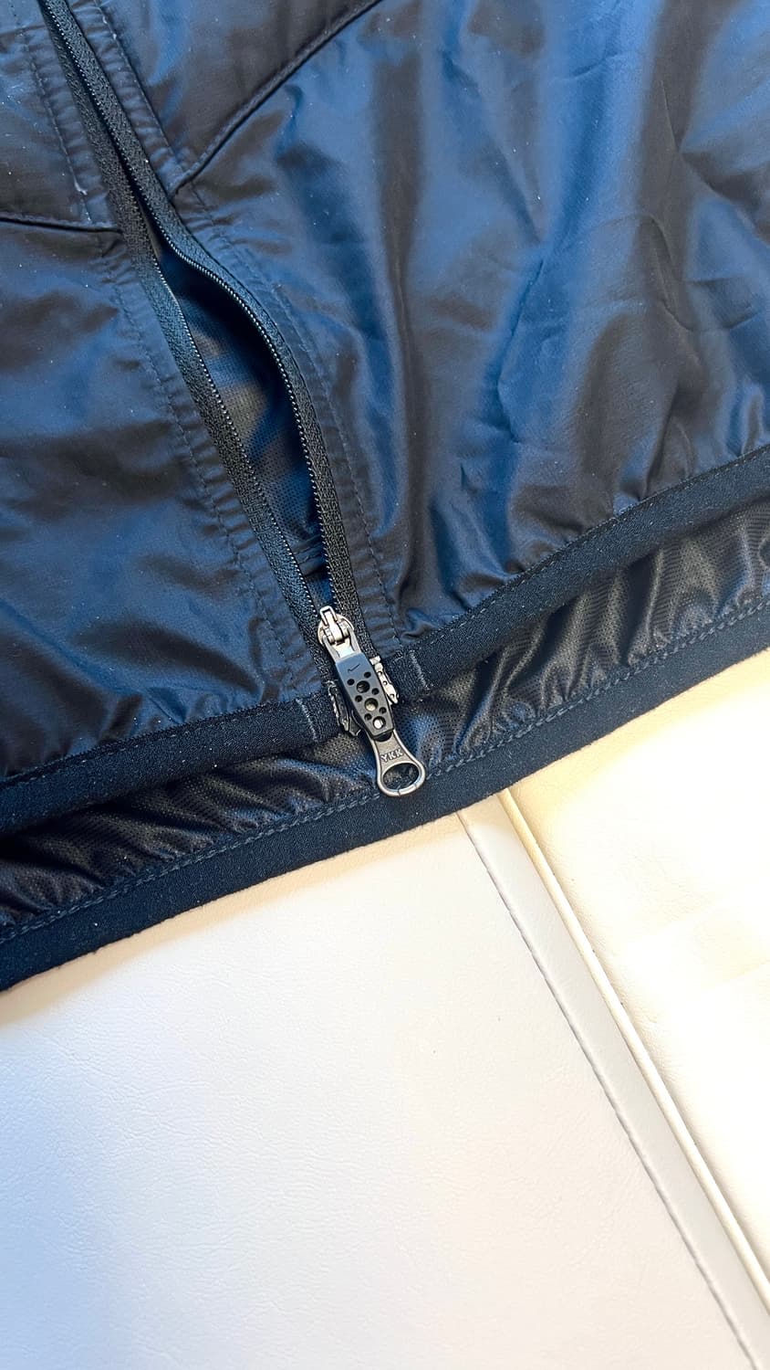 나이키 에어로 러닝패딩 조끼 구스다운 상품이미지4