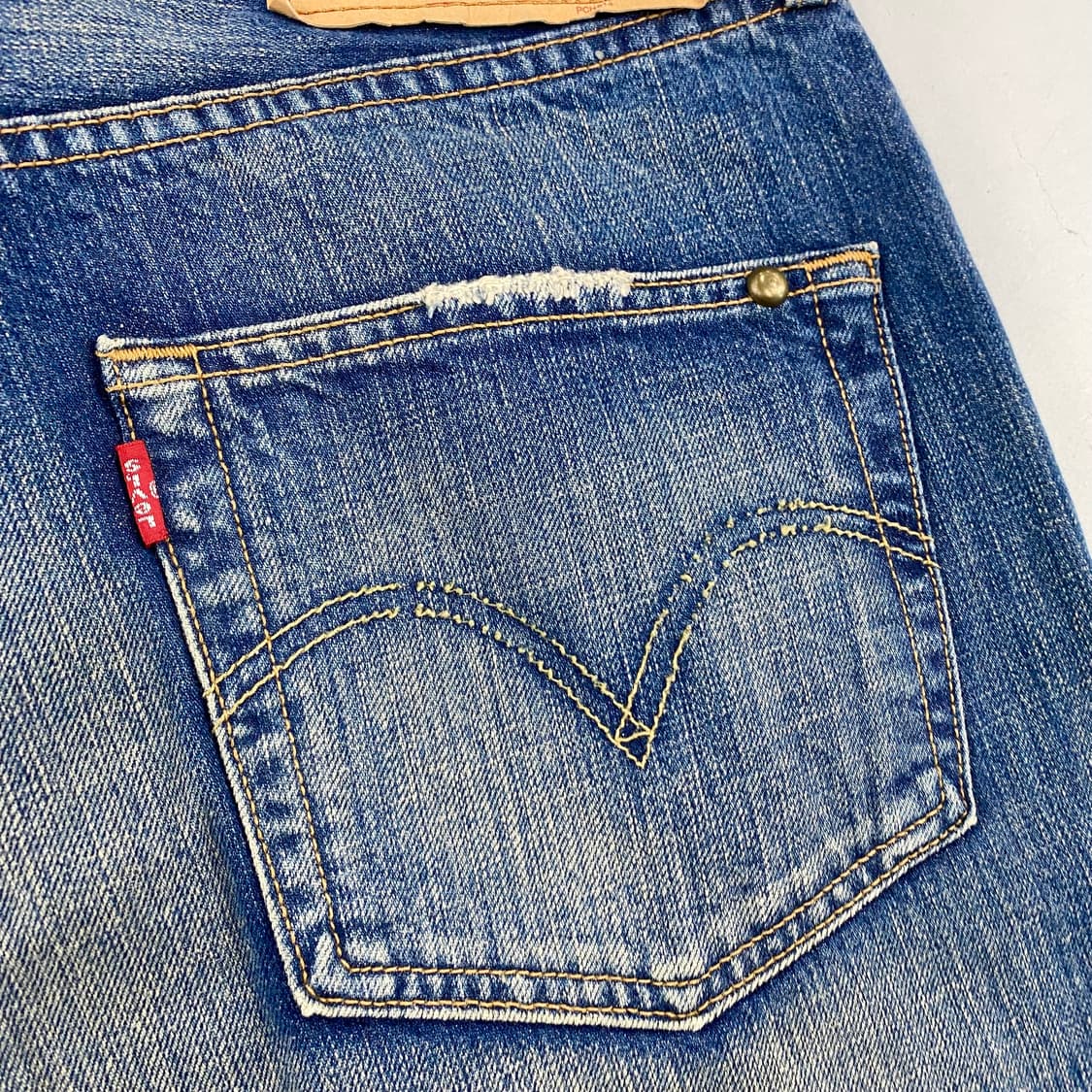  리바이스 501 워싱 스트레이트 데님 진 (32)  ﻿ 상품이미지7