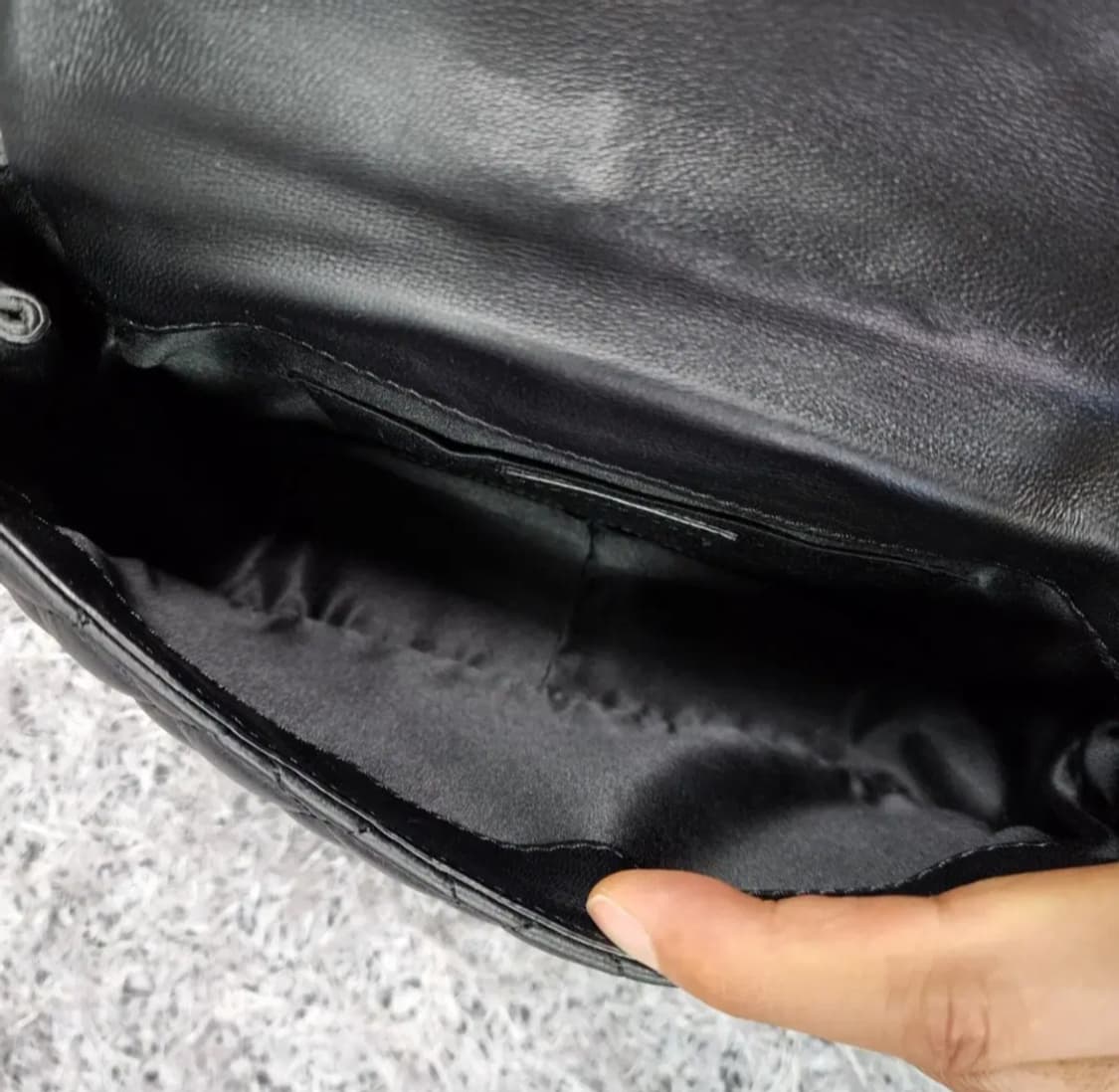 모스키노 미니 체인숄더백 상품이미지9