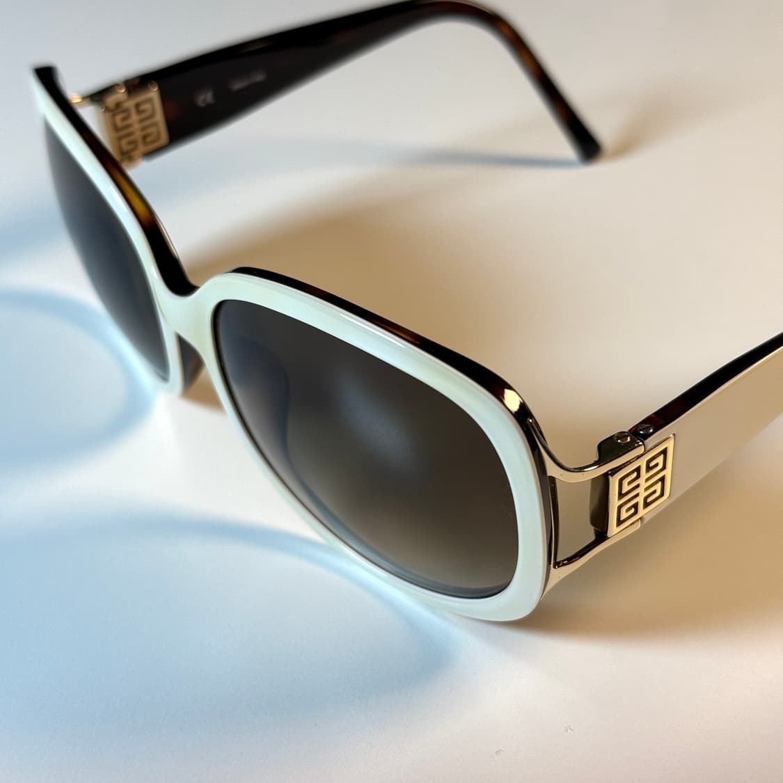 지방시 Givenchy 빈티지 선글라스 상품이미지1