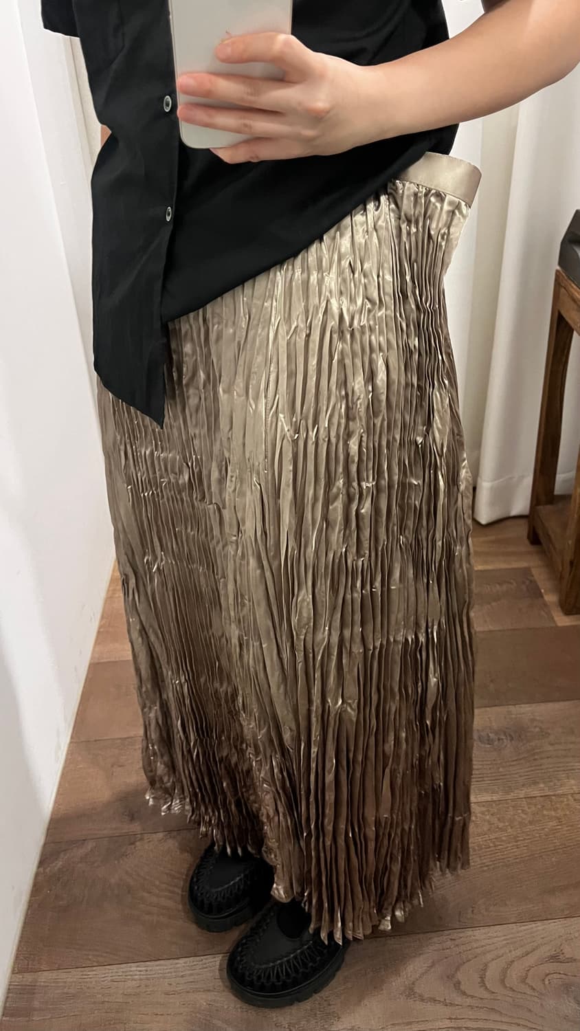 Transformed Wrinkle Pleats Skirt 상품이미지4