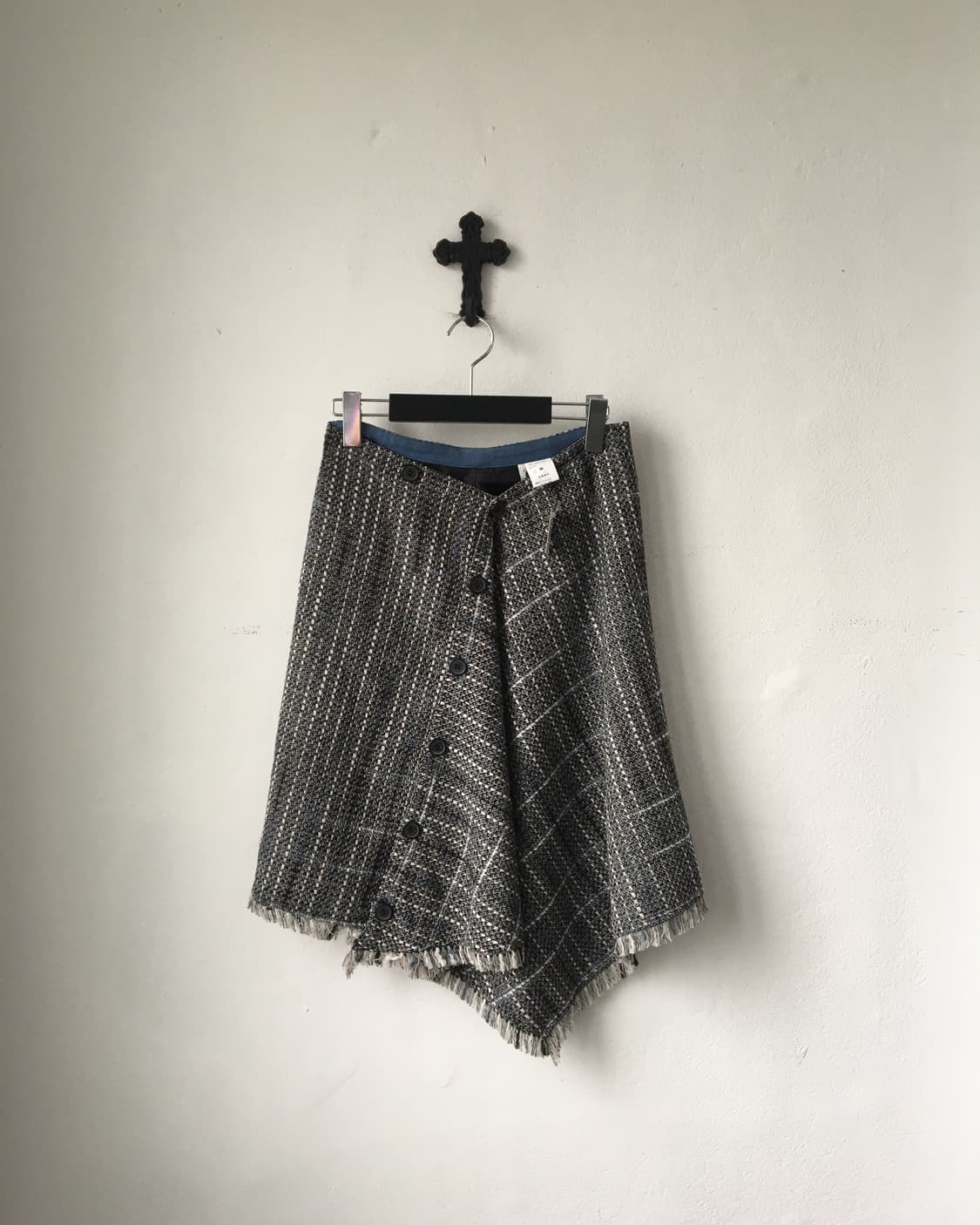 Drape button point knitted skirt 상품이미지1