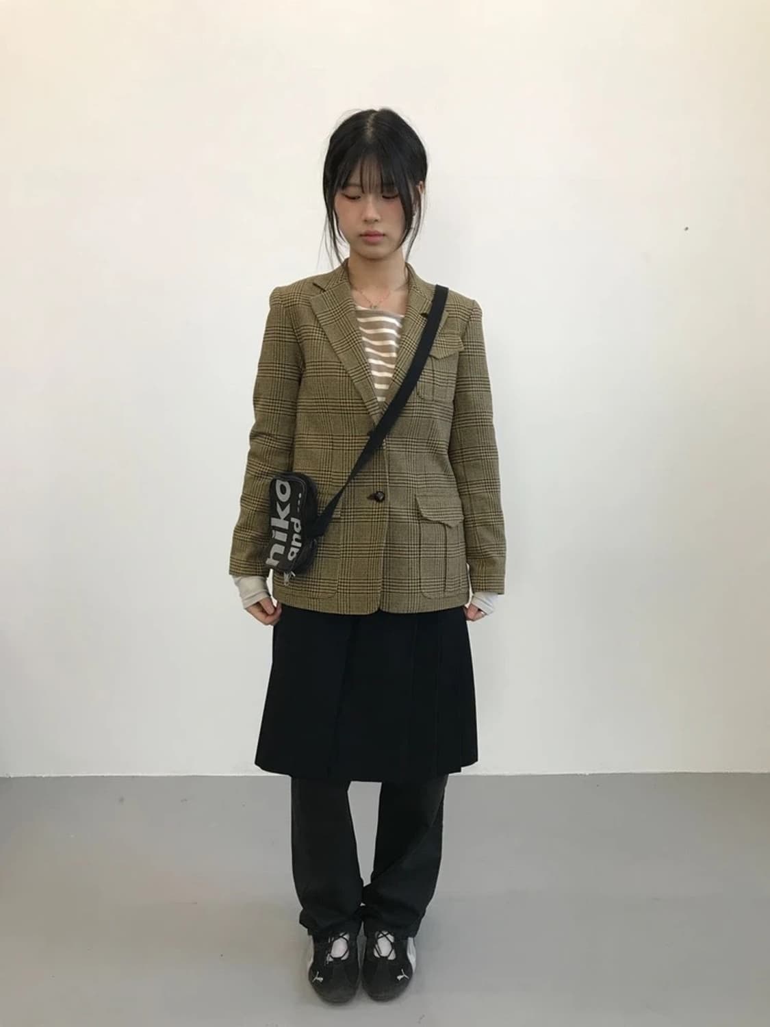 DKNY Classic Houndstooth Wool Blazer 상품이미지1