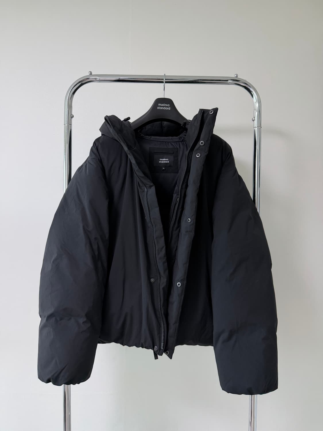 무신사스탠다드 미니멀 후디드 패딩 상품이미지2