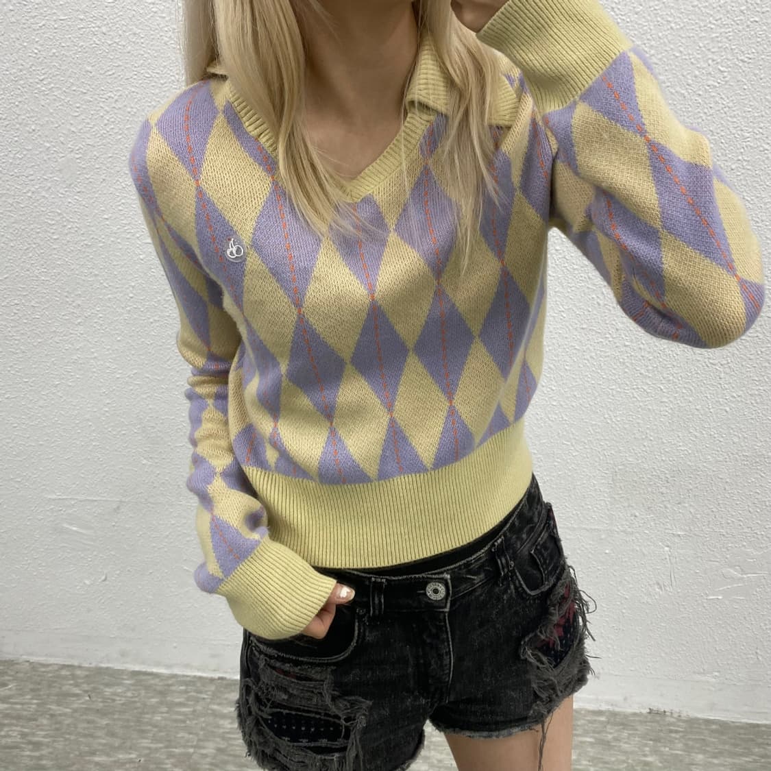 키르시 아가일패턴 아이보리 카라니트 1 상품이미지1