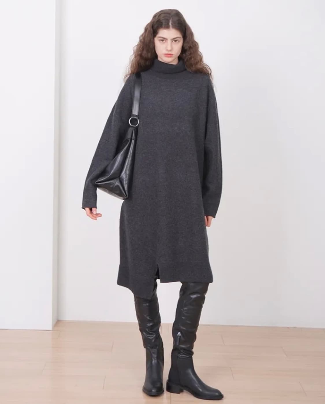 하 아카이브 컨투어 숄더백 레더 블랙 상품이미지8