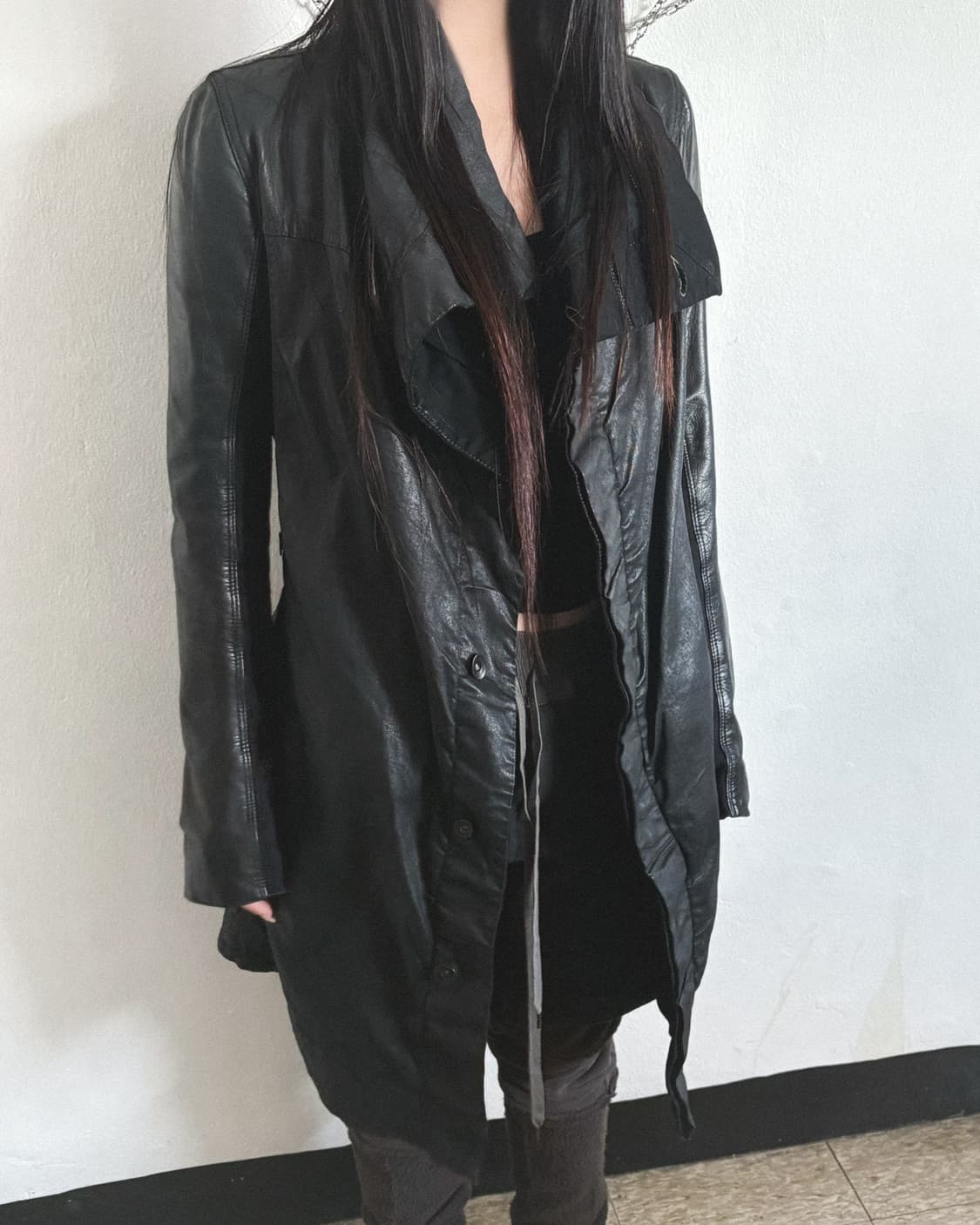 릭오웬스 하이넥 드레이프 왁스코튼 레더슬리브 코트 상품이미지4