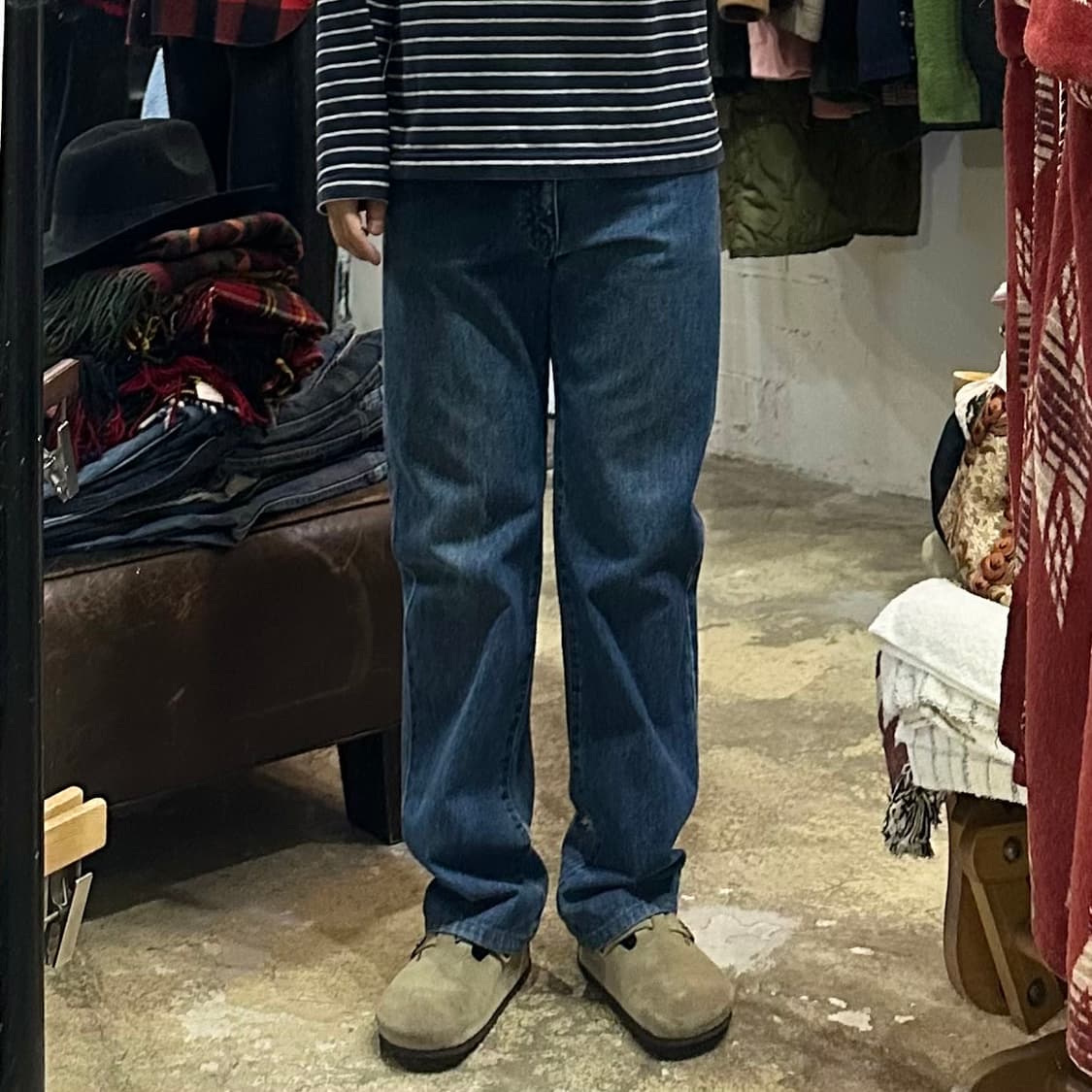 (착용컷) BOBSON 데님 팬츠 (남성용 32) 상품이미지3