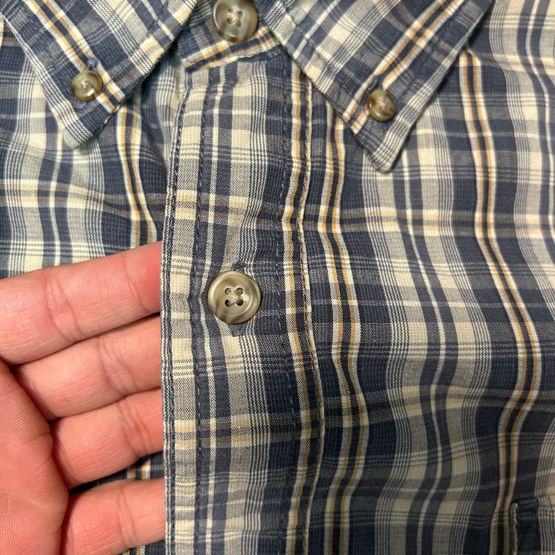 [L] 칼하트 자수로고 포켓 체크 셔츠 상품이미지3